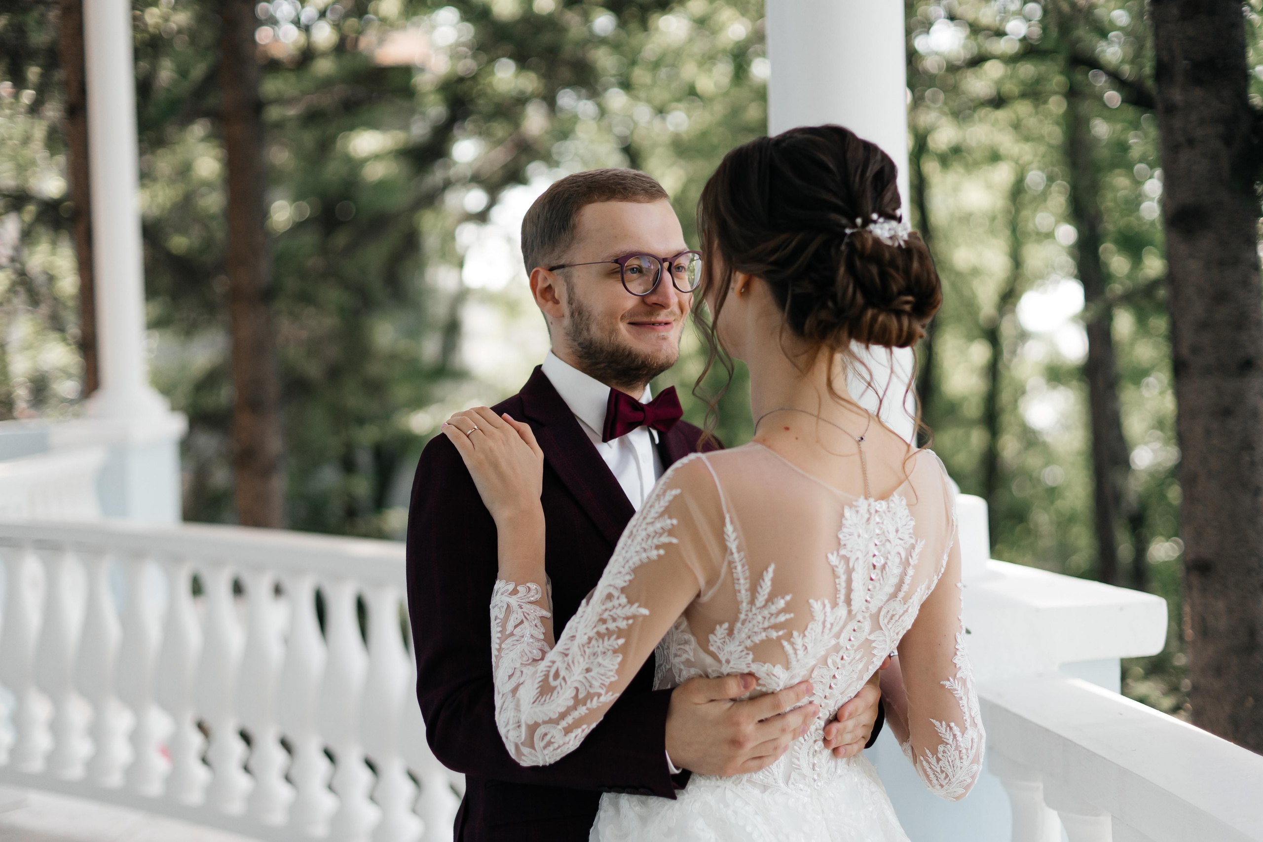 Любовь на берегу Амура. Фотограф Иркутск, Ангарск, Усолье-Сибирское. Выпускные альбомы