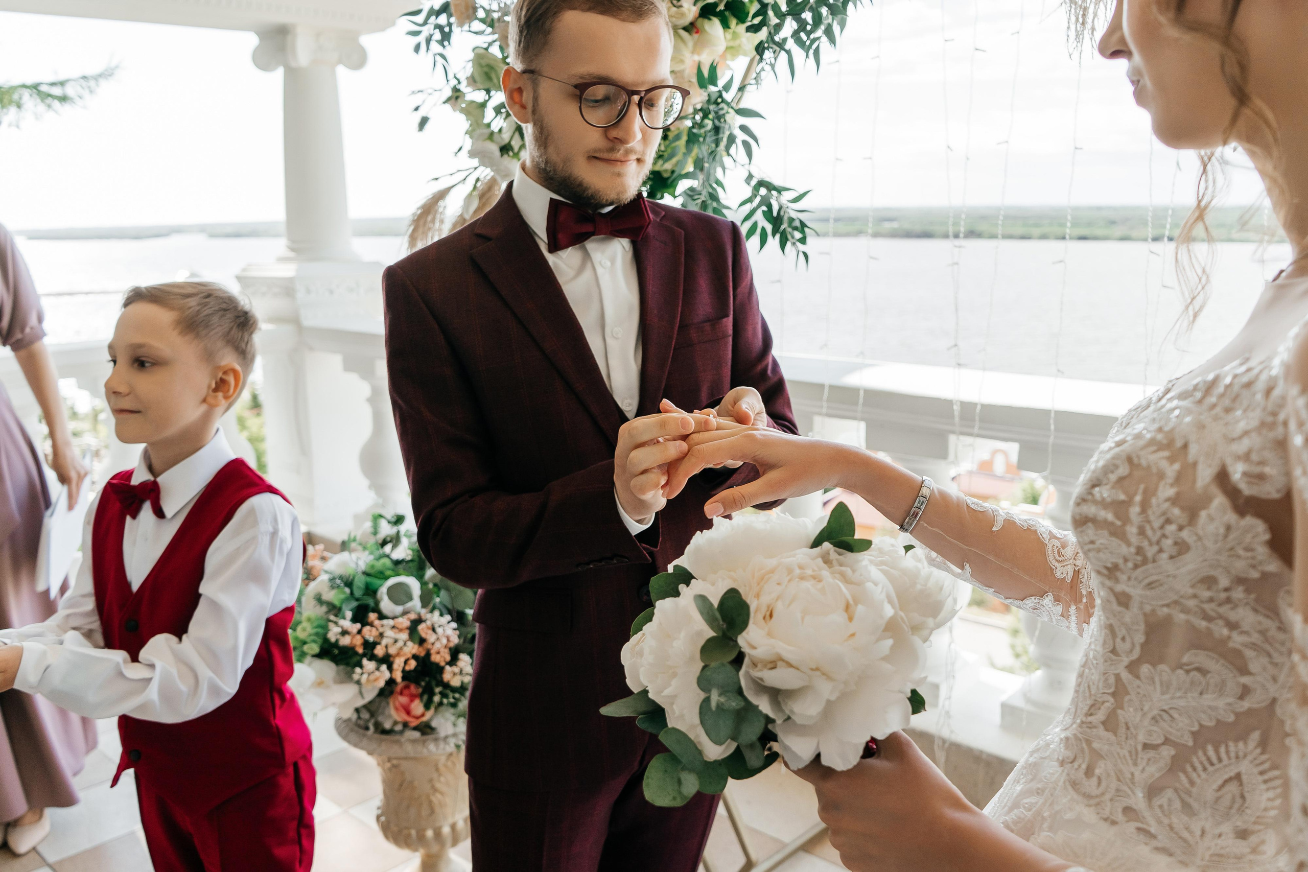 Любовь на берегу Амура. Фотограф Иркутск, Ангарск, Усолье-Сибирское. Выпускные альбомы