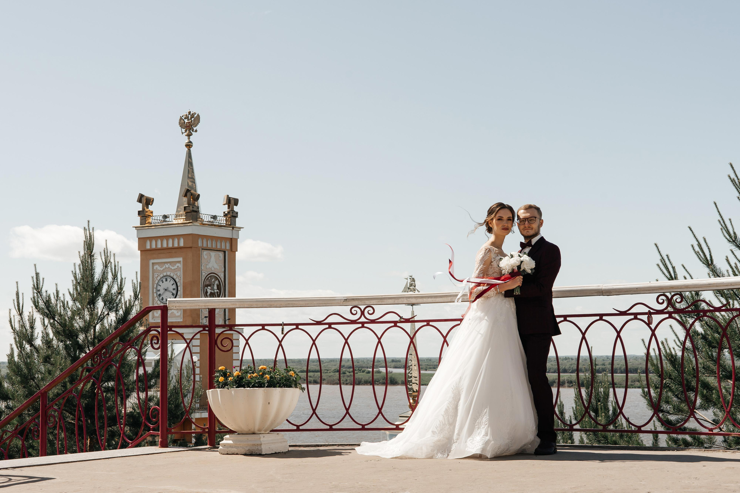 Любовь на берегу Амура. Фотограф Иркутск, Ангарск, Усолье-Сибирское. Выпускные альбомы
