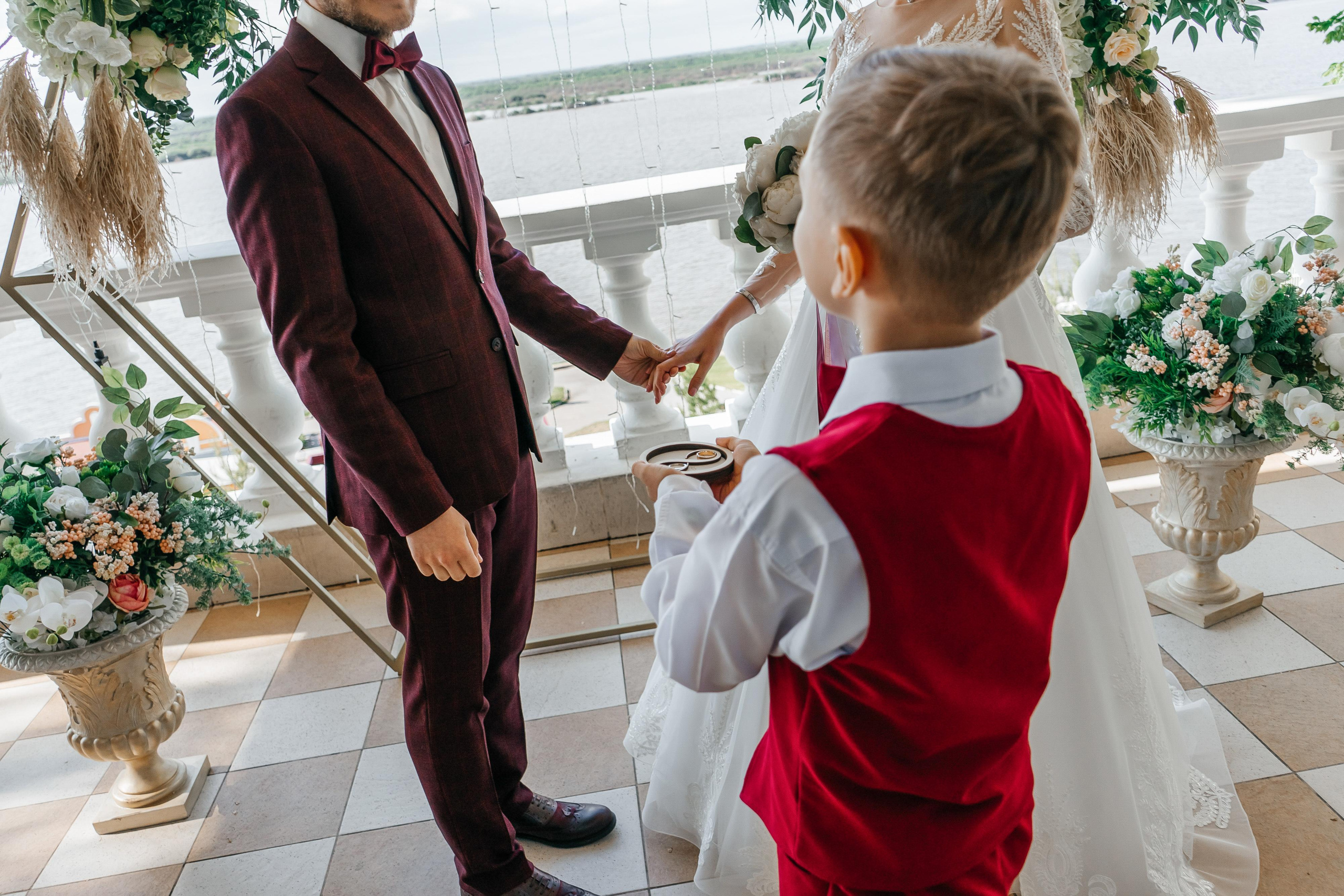 Любовь на берегу Амура. Фотограф Иркутск, Ангарск, Усолье-Сибирское. Выпускные альбомы