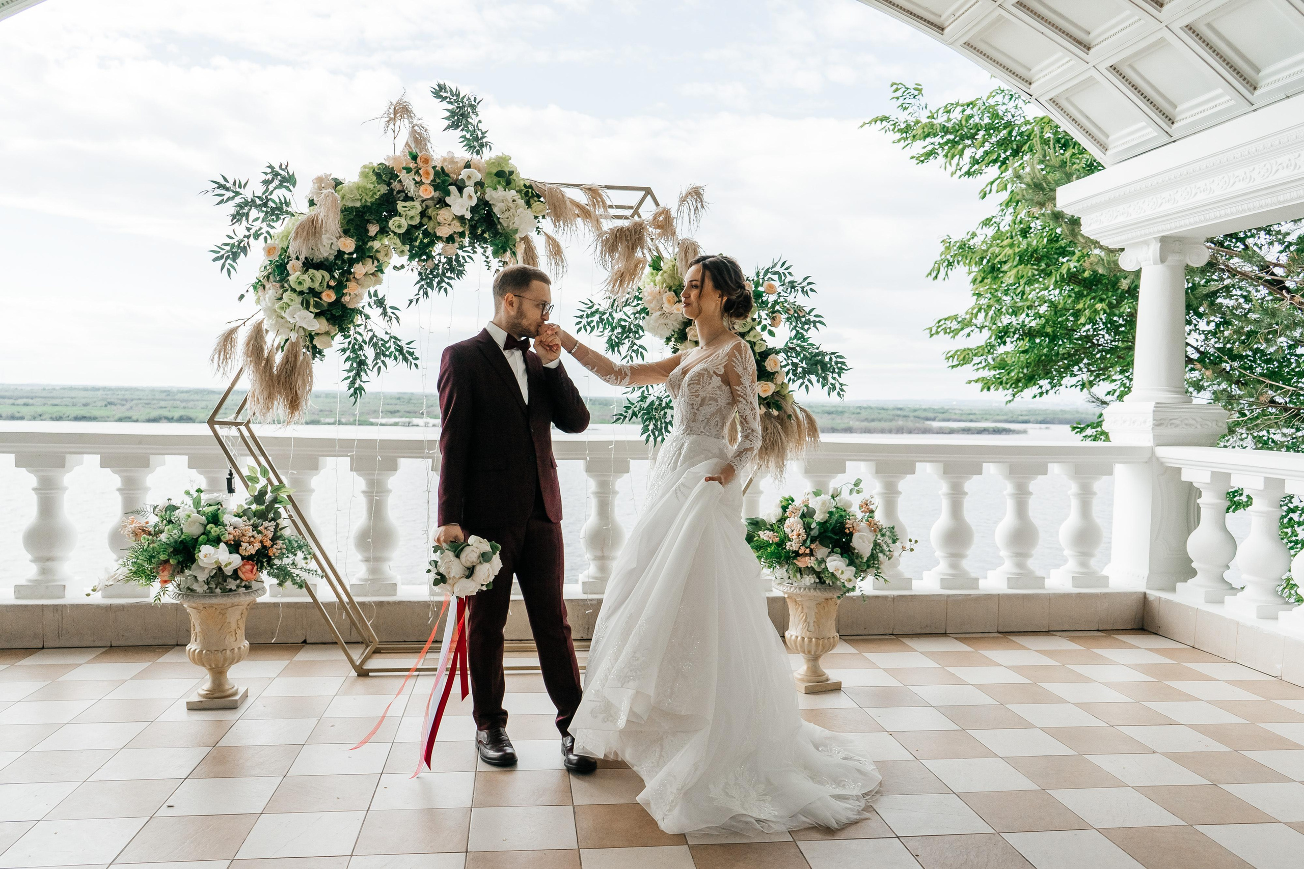 Любовь на берегу Амура. Фотограф Иркутск, Ангарск, Усолье-Сибирское. Выпускные альбомы