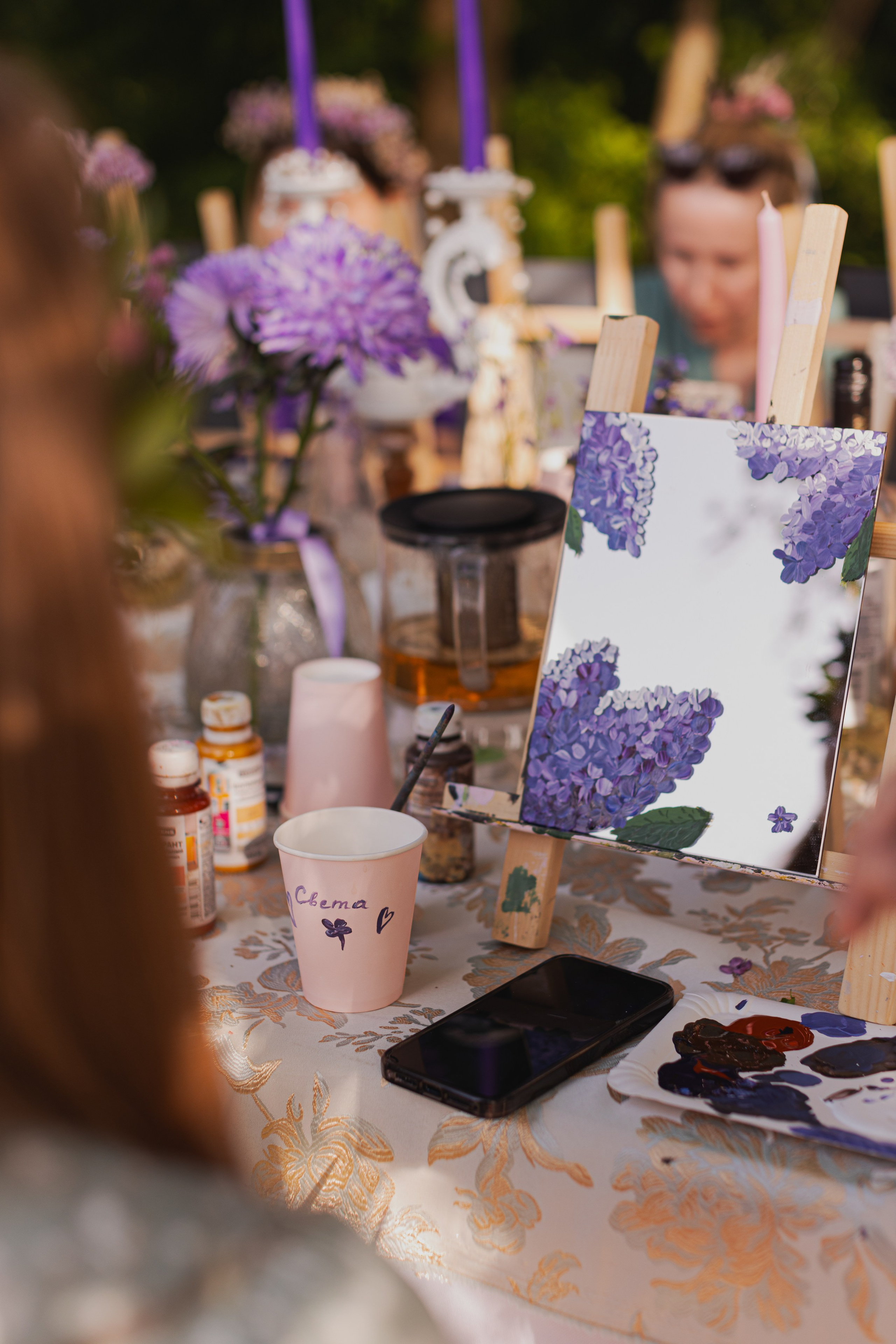 Мк Сирень на зеркале (девичник в парке). Анастасия Ракчеева Художник