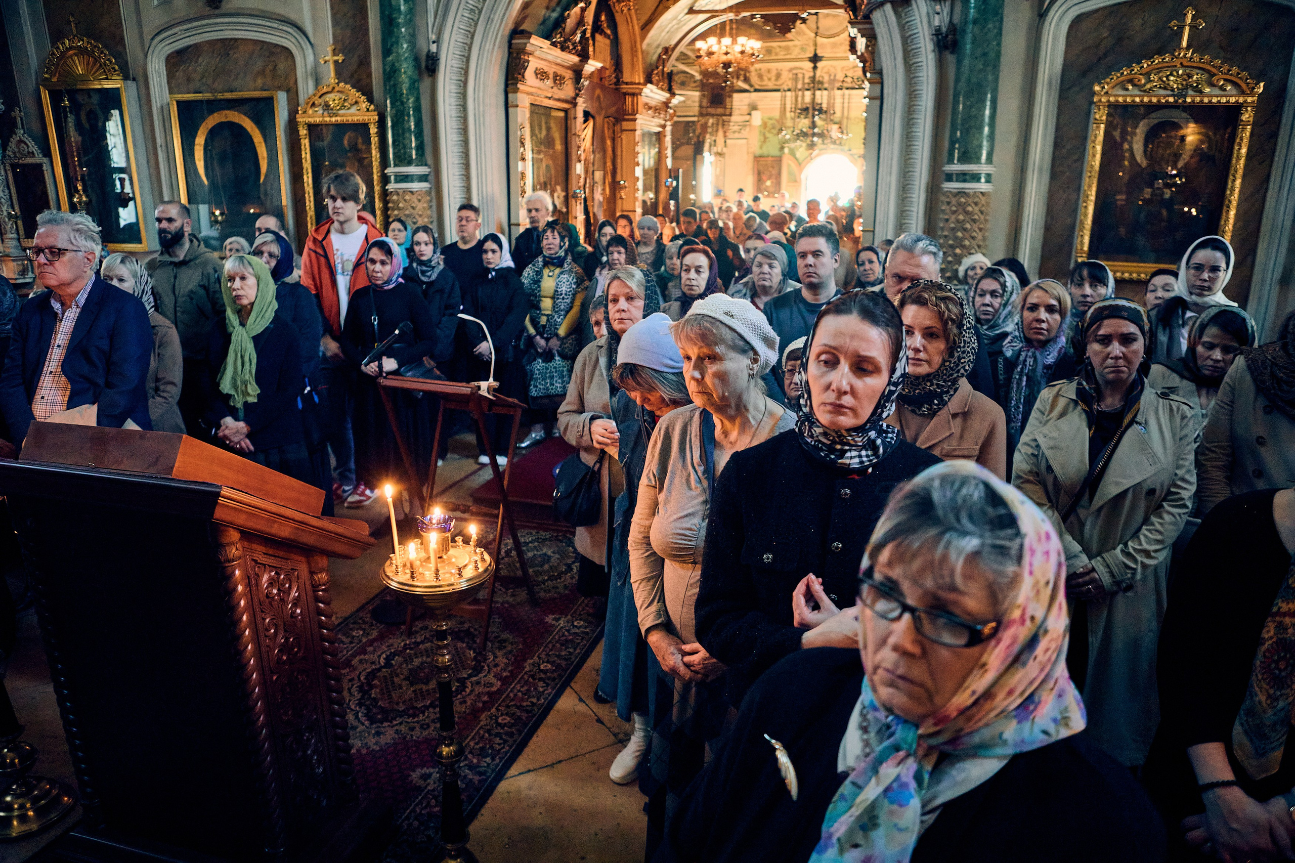 Всенощная на Великий Четверг. DMITRY MOISEENKO — фотограф, художник, топ-стилист