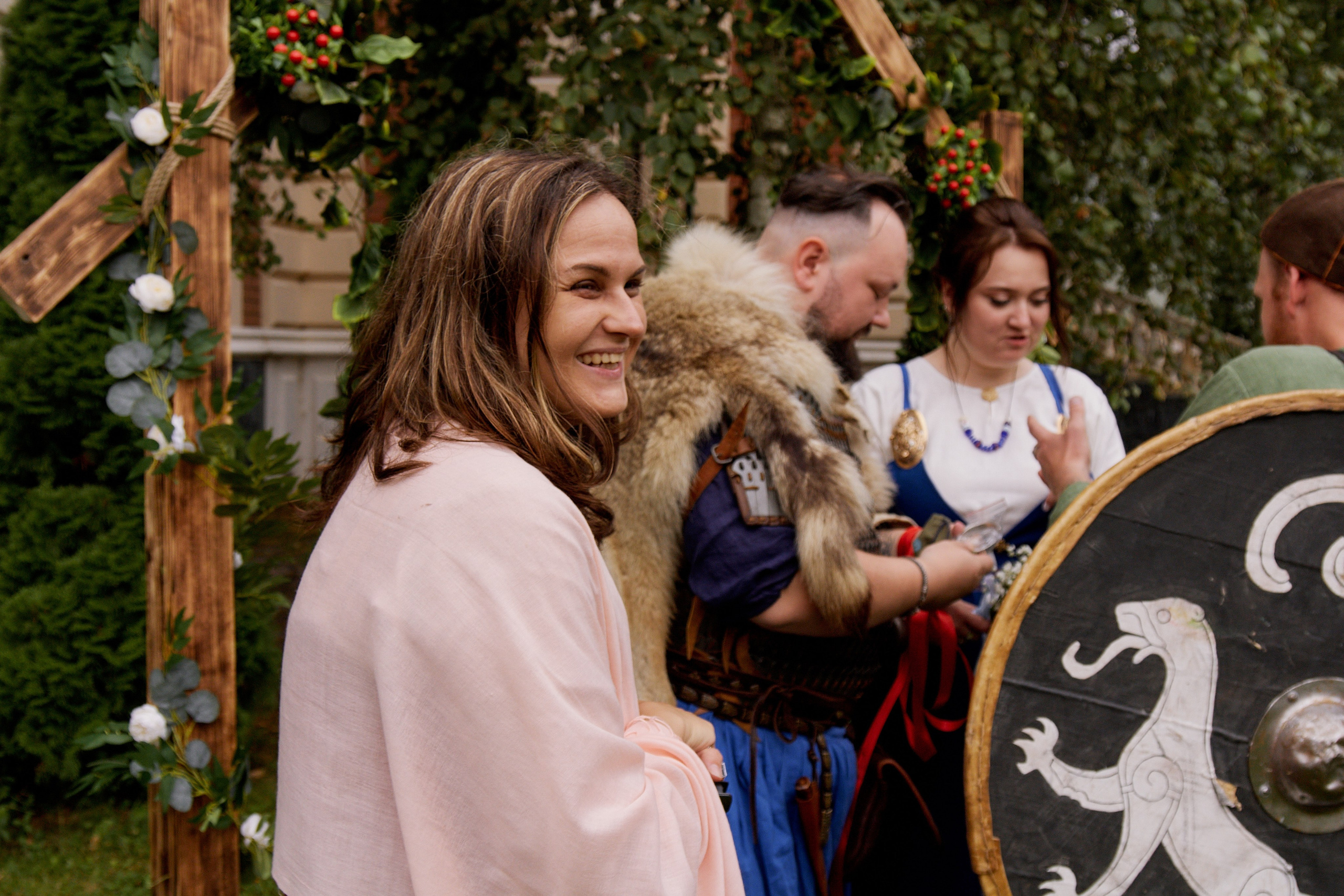 Юлия и Антон. Выездная роспись в стиле викингов. Фотограф лавстори Москва/МО Приятелева Ангелина