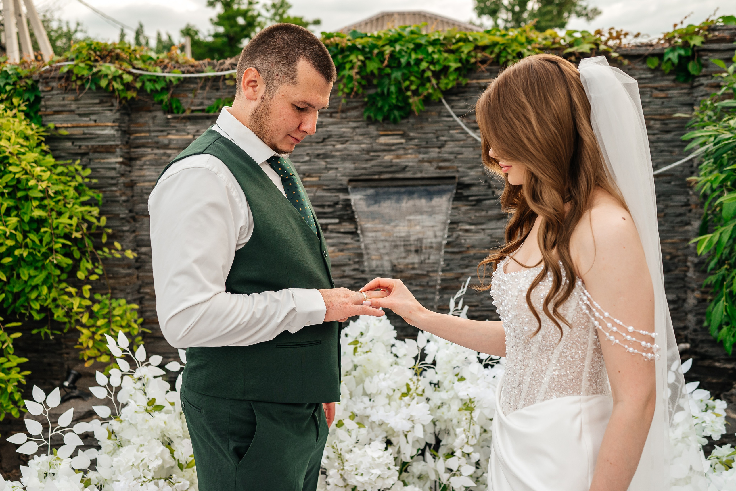 Виолетта и Роман. Белая Калитва «Рандеву». Фотограф в Каменске-Шахтинском Ольга Сагал