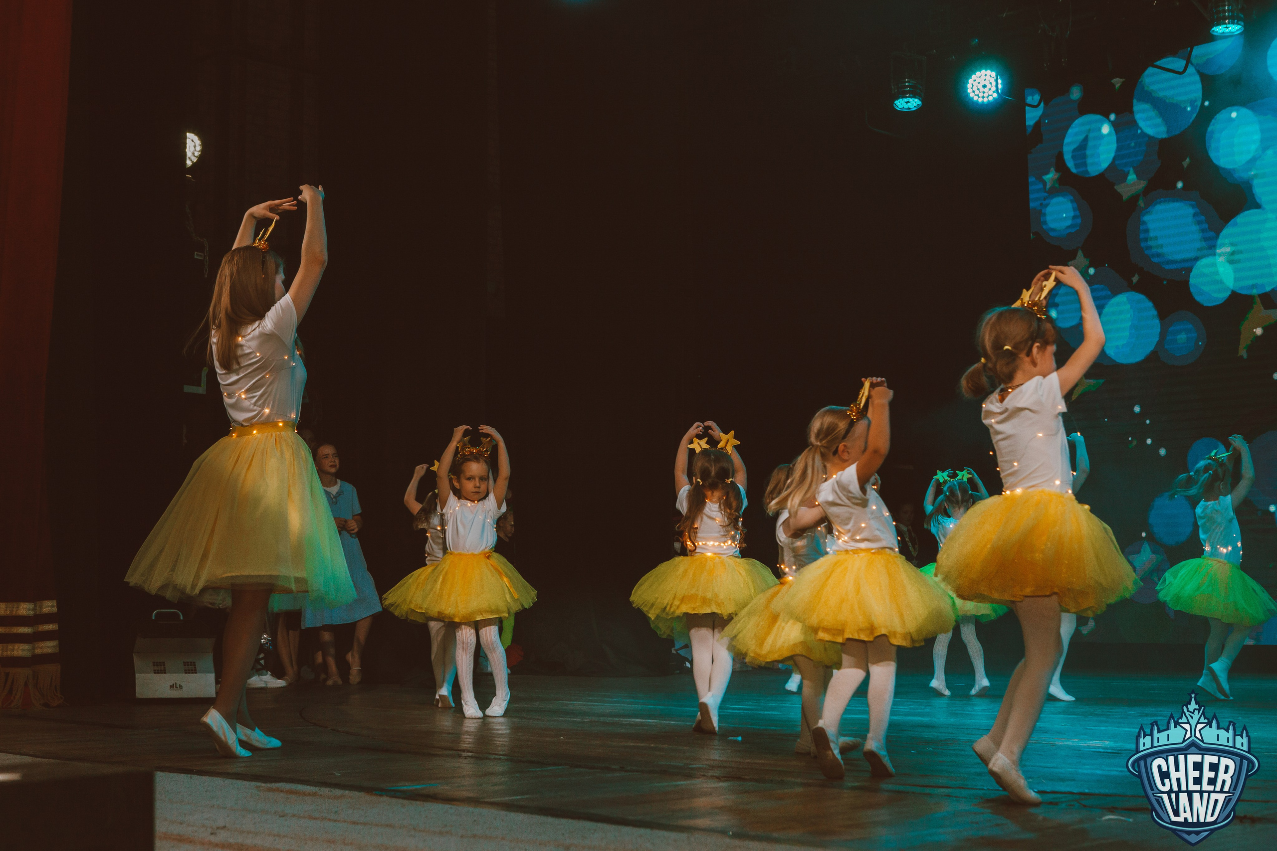 КОСМИЧЕСКОЕ НОВОГОДНЕЕ ПУТЕШЕСТВИЕ «CHEER LAND». Репортажный, семейный, свадебный, портретный фотограф