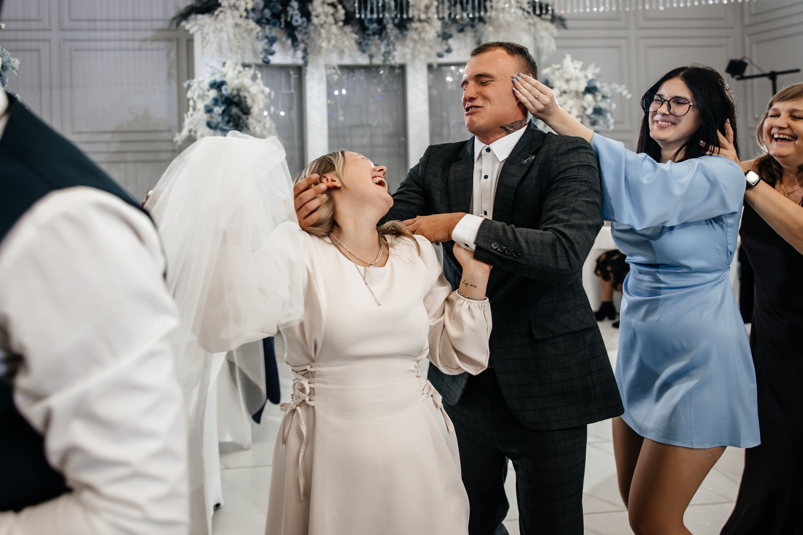 Анонс свадьбы Максима и Алены. Свадебный фотограф в Крыму и Севастополе Ольга Баскакова