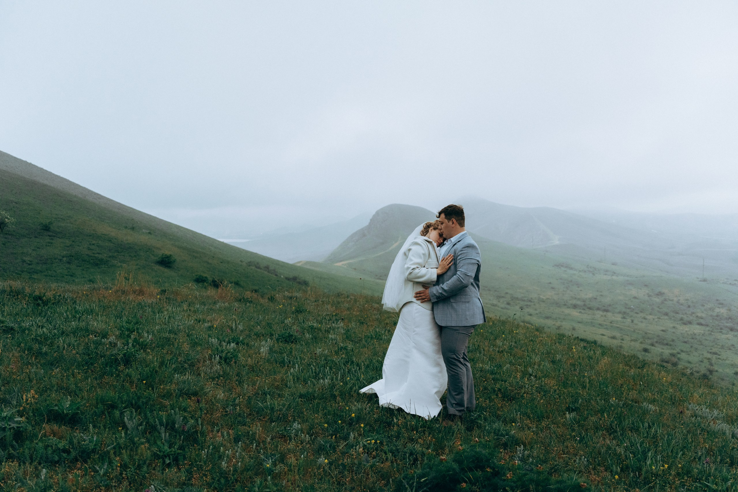 Свадебная фотосессия в Крыму. Портретный свадебный фотограф Крым | Евгения Щитенко