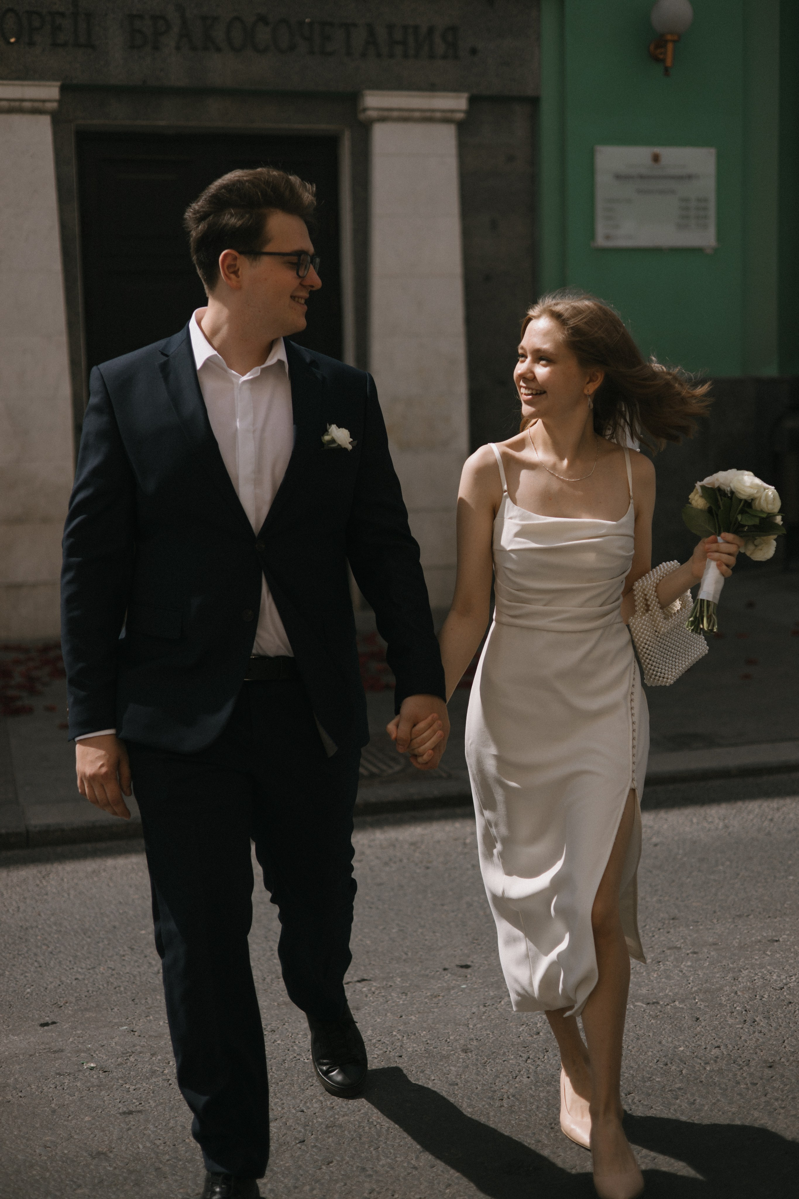 На московских изогнутых улочках. Свадебный и семейный фотограф в Санкт-Петербурге и Москве