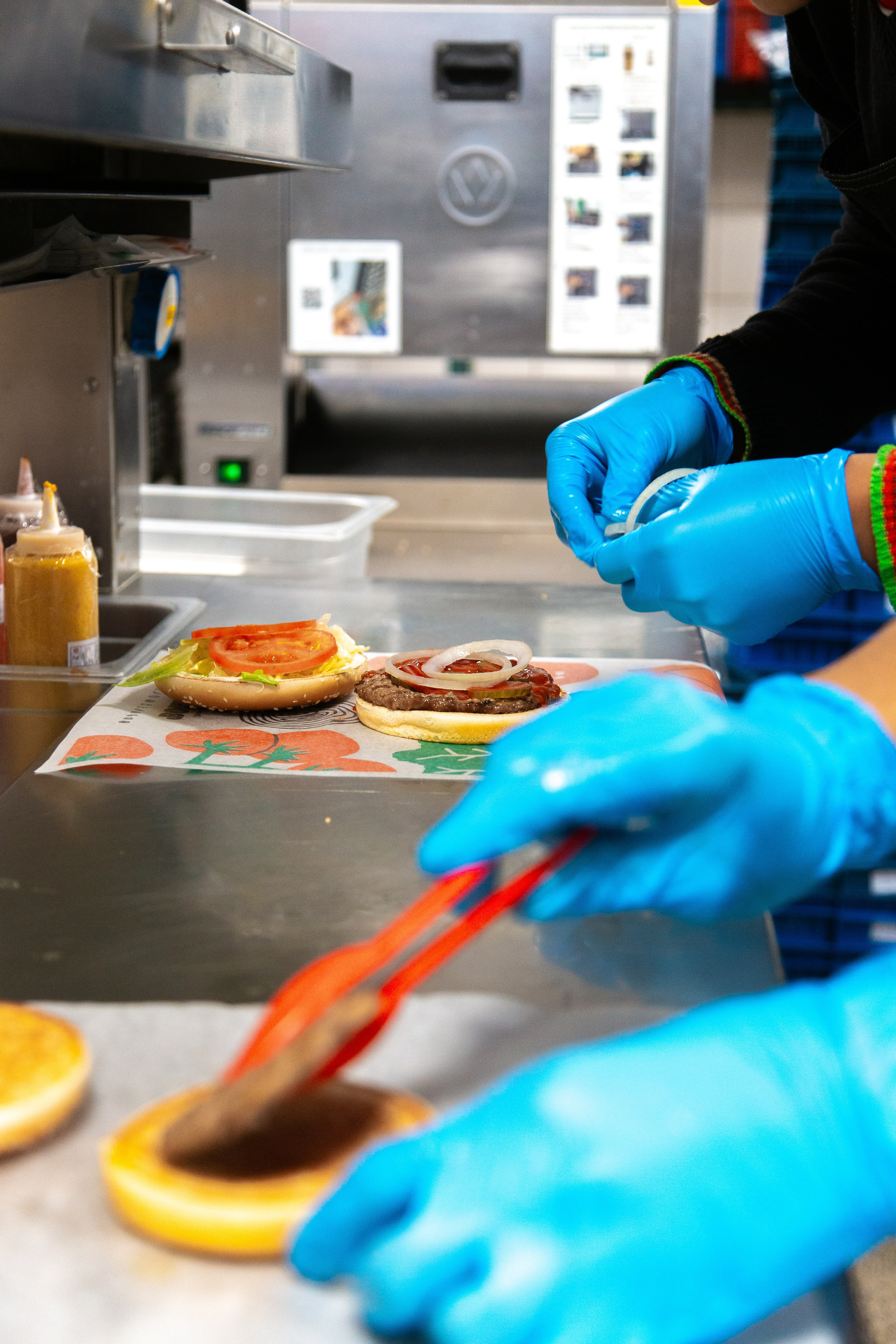 BURGER KING X WEPROJECT. Рекламный и портретный фотограф в Алматы — Серекпаев Танирхан