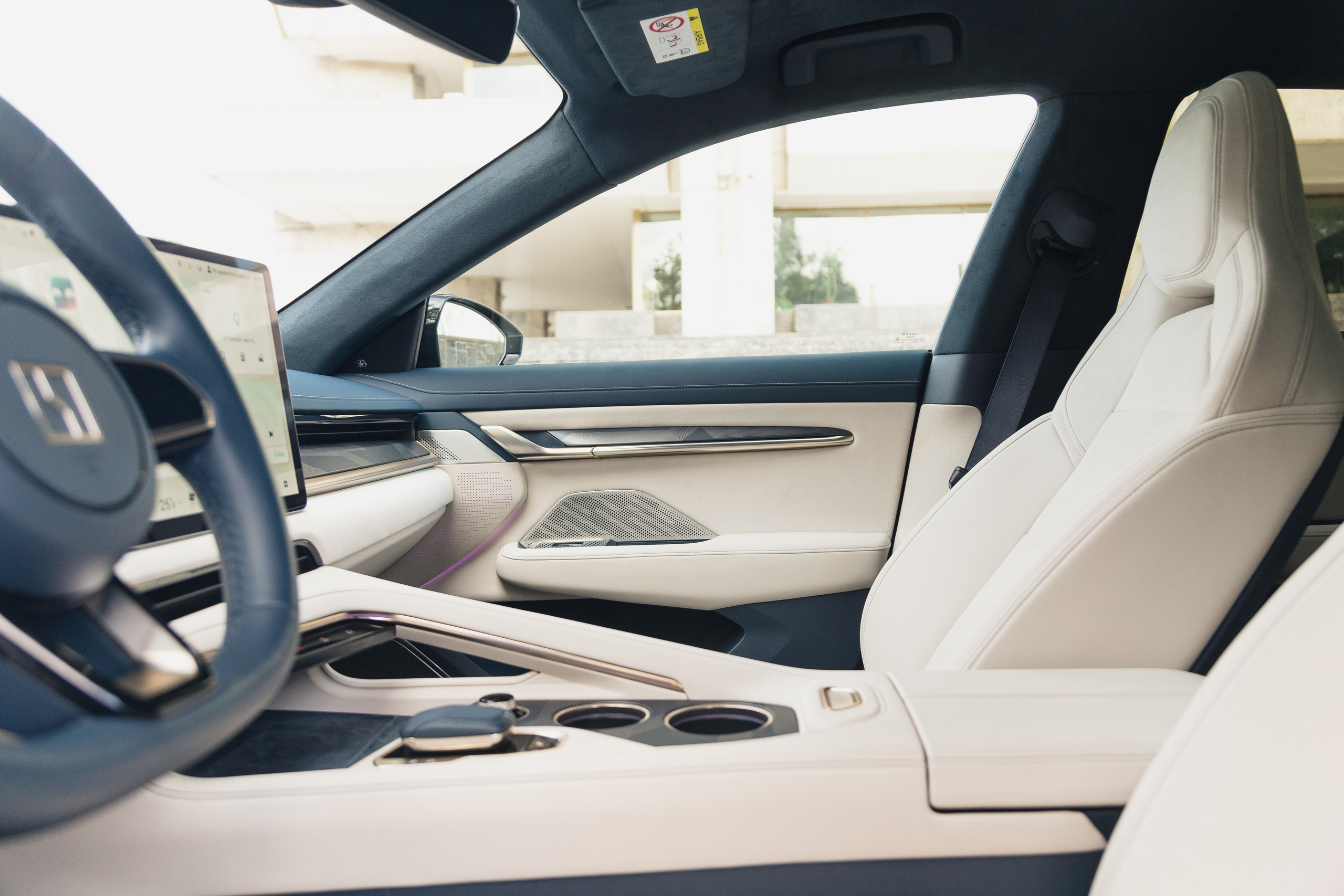 Автомобильная фотосъёмка. Рекламный и портретный фотограф в Алматы — Серекпаев Танирхан