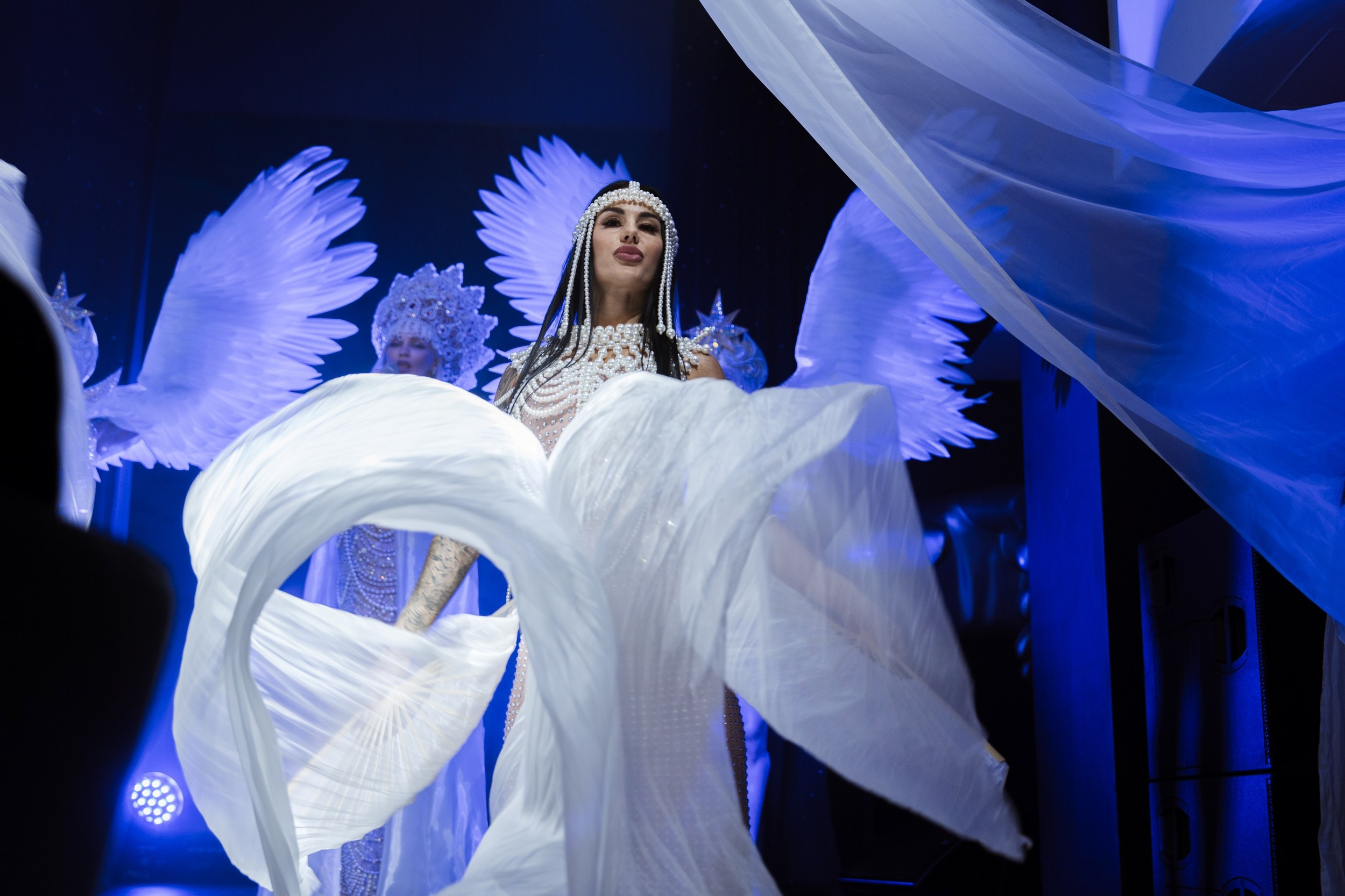 12 сентября (пятница) Премьера шоу-программы «Русские сезоны». BENUAR Restaurant