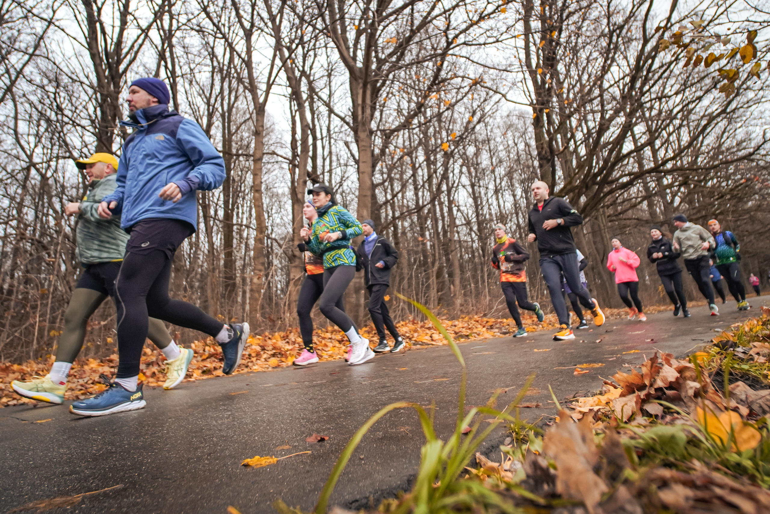 #марафонудома #яuzarun 2024 2-я петля, группа 6:30. Роман Капилюшов. Бег. Фото. Видео. г. Люберцы