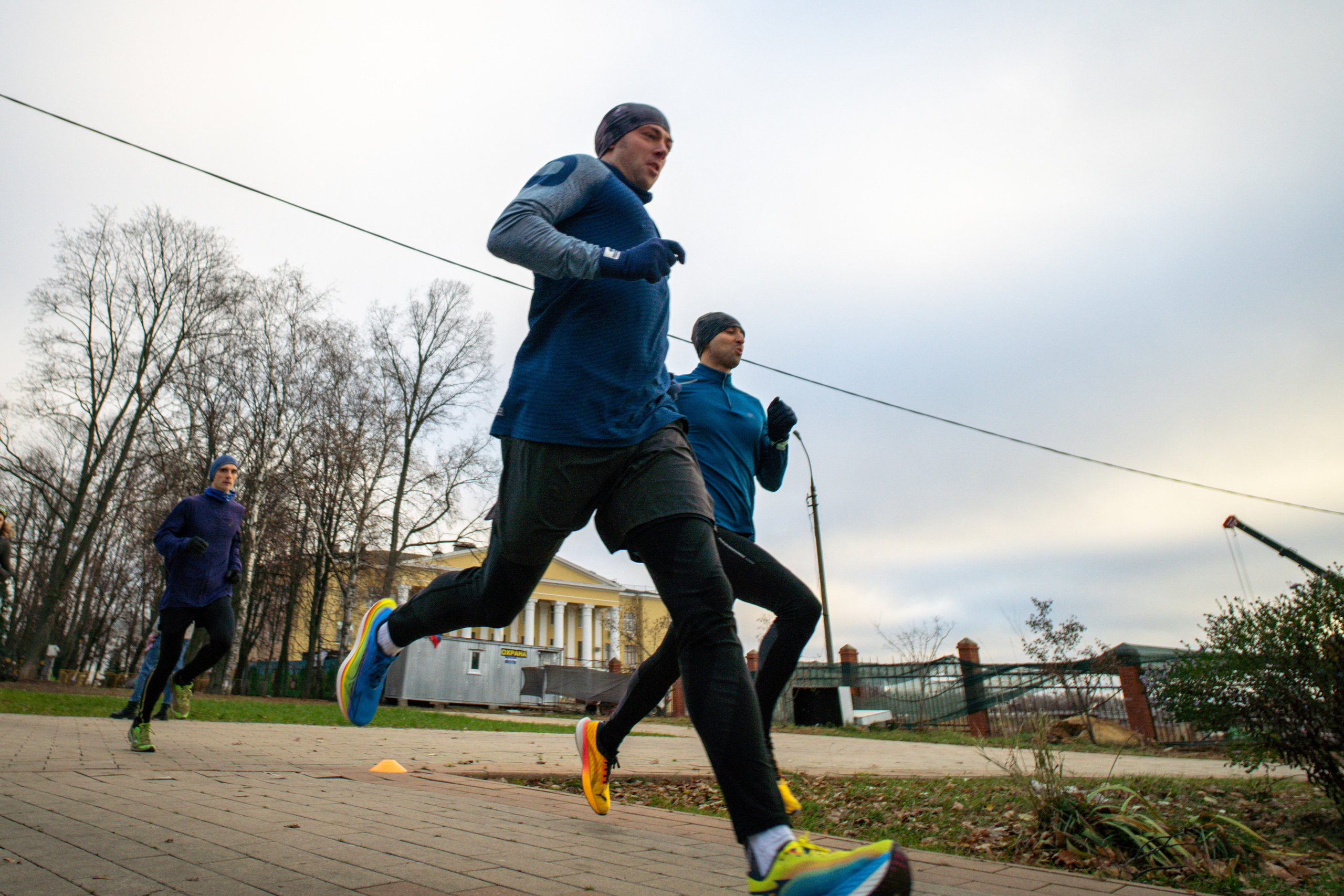 5 вёрст Наташинский 9 ноября 2024. Роман Капилюшов. Бег. Фото. Видео. г. Люберцы