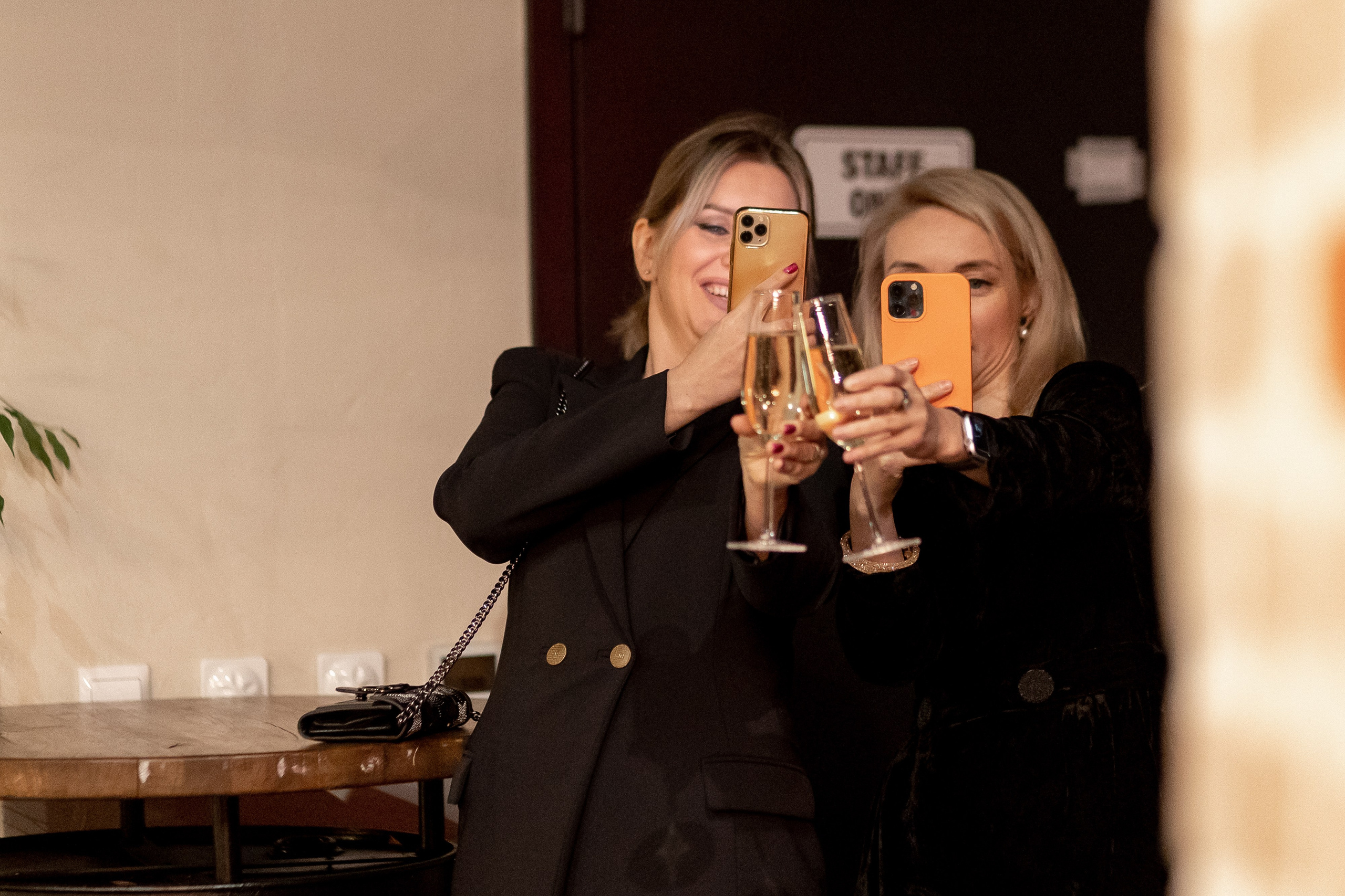 Welcome перед концертом «При свечах». Свадебный и семейный фотограф в Калининграде Ольга Мешечкова