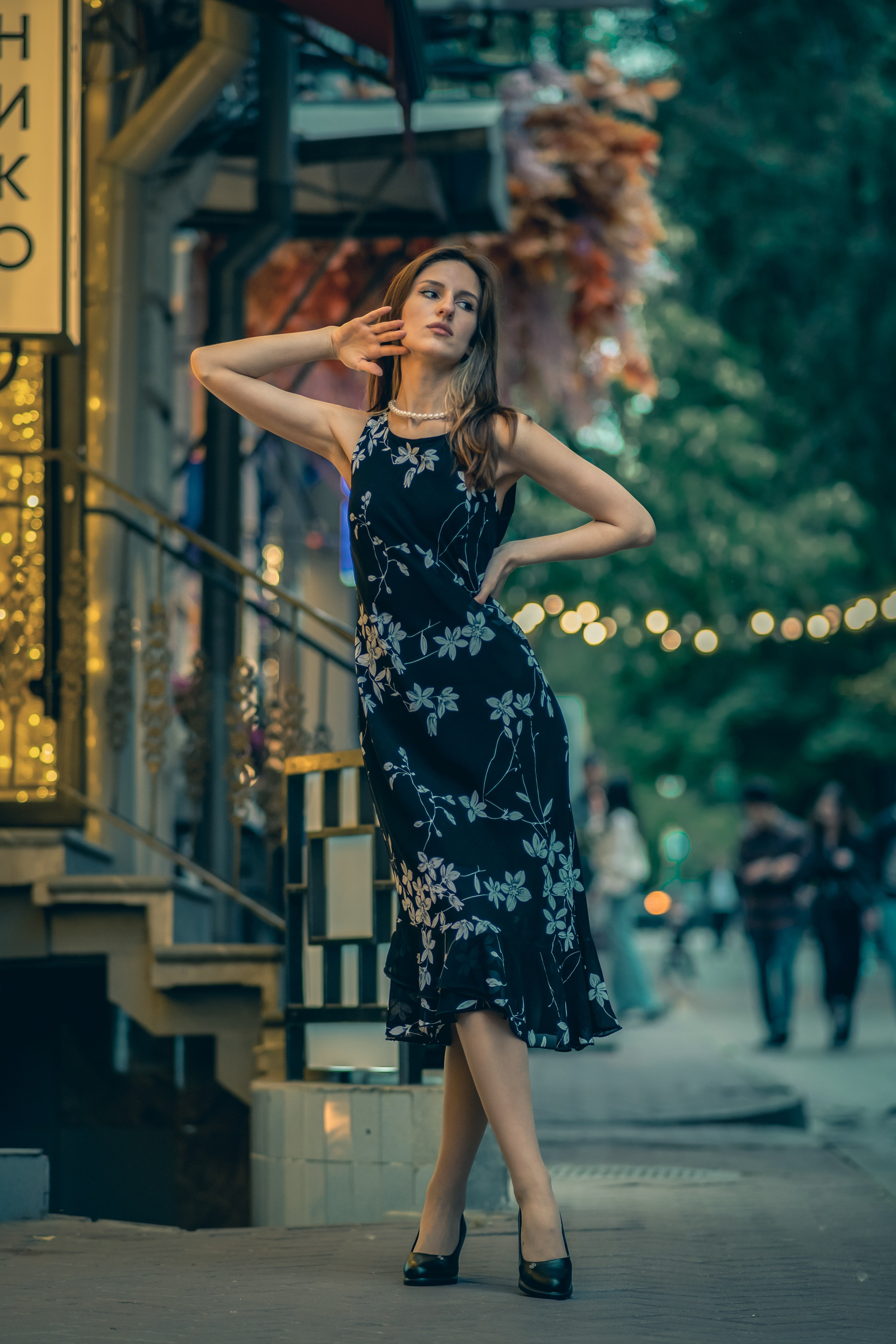 Елизавета Б. Главная