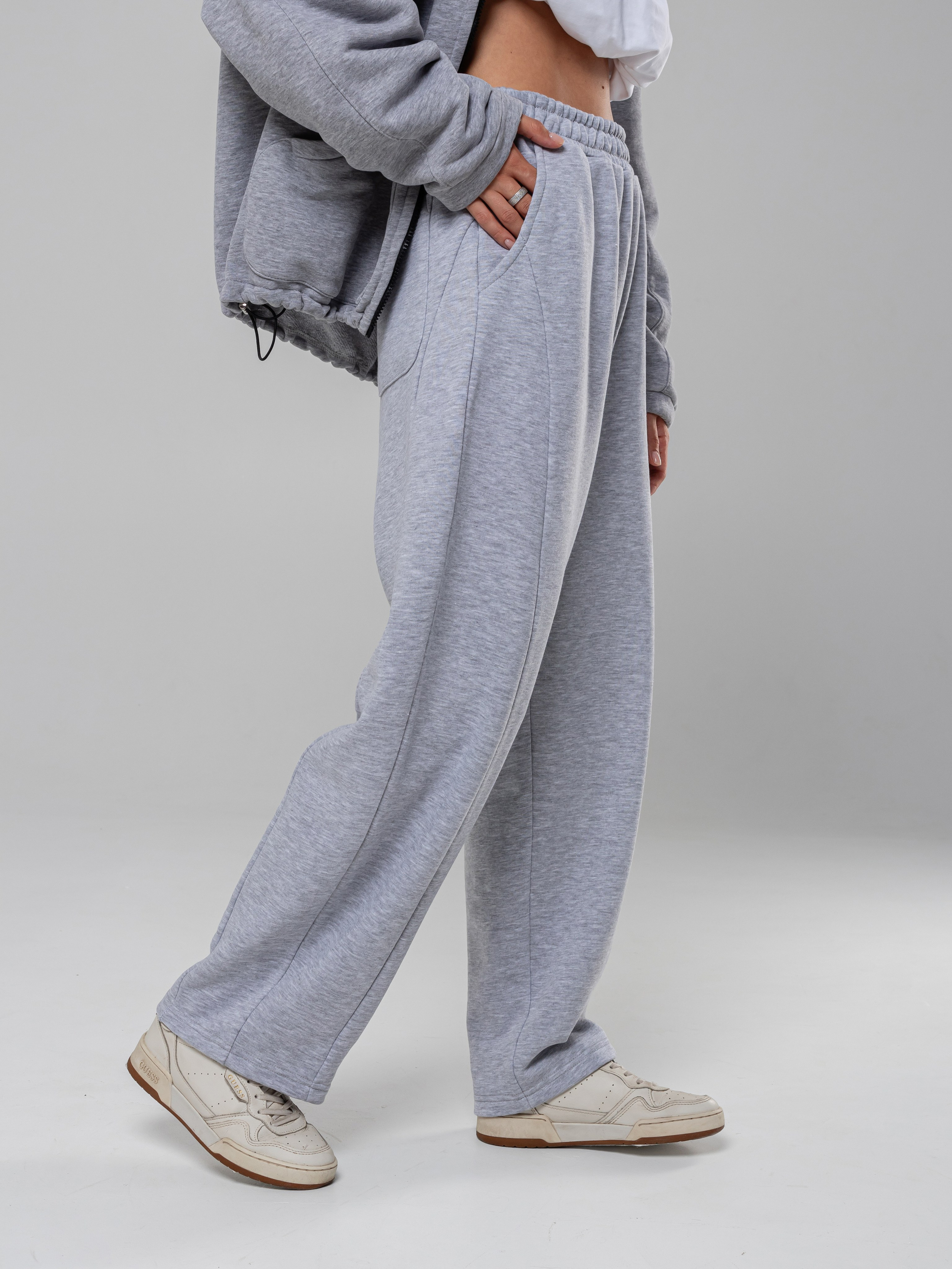 Худи и штаны. Фотограф в Краснодаре Арина Кудряшова