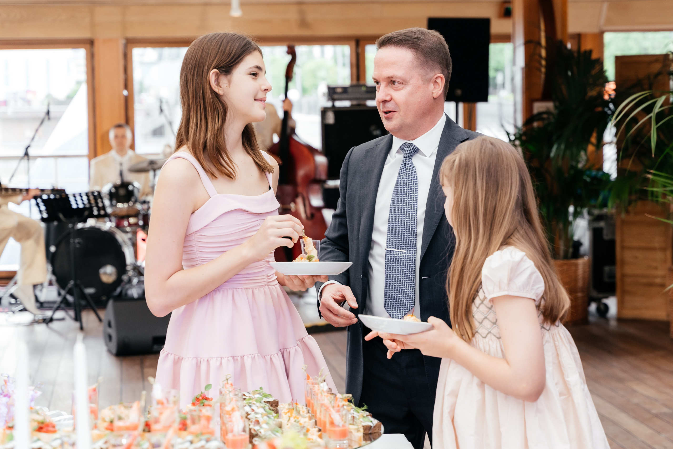 Репортаж мероприятия, репортажная съемка в Москве и Московской области, фотограф на мероприятие, фотосъемка юбилея, репортаж свадьбы, event, фотосессия на фотозоне, фотограф на юбилей, фотограф на день рождения, репортажный фотограф, съемка мероприятия, съемка на фотозоне, фотограф на корпоратив, фотограф на свадьбу, фотограф на детский праздник, фотограф на выпускной.
