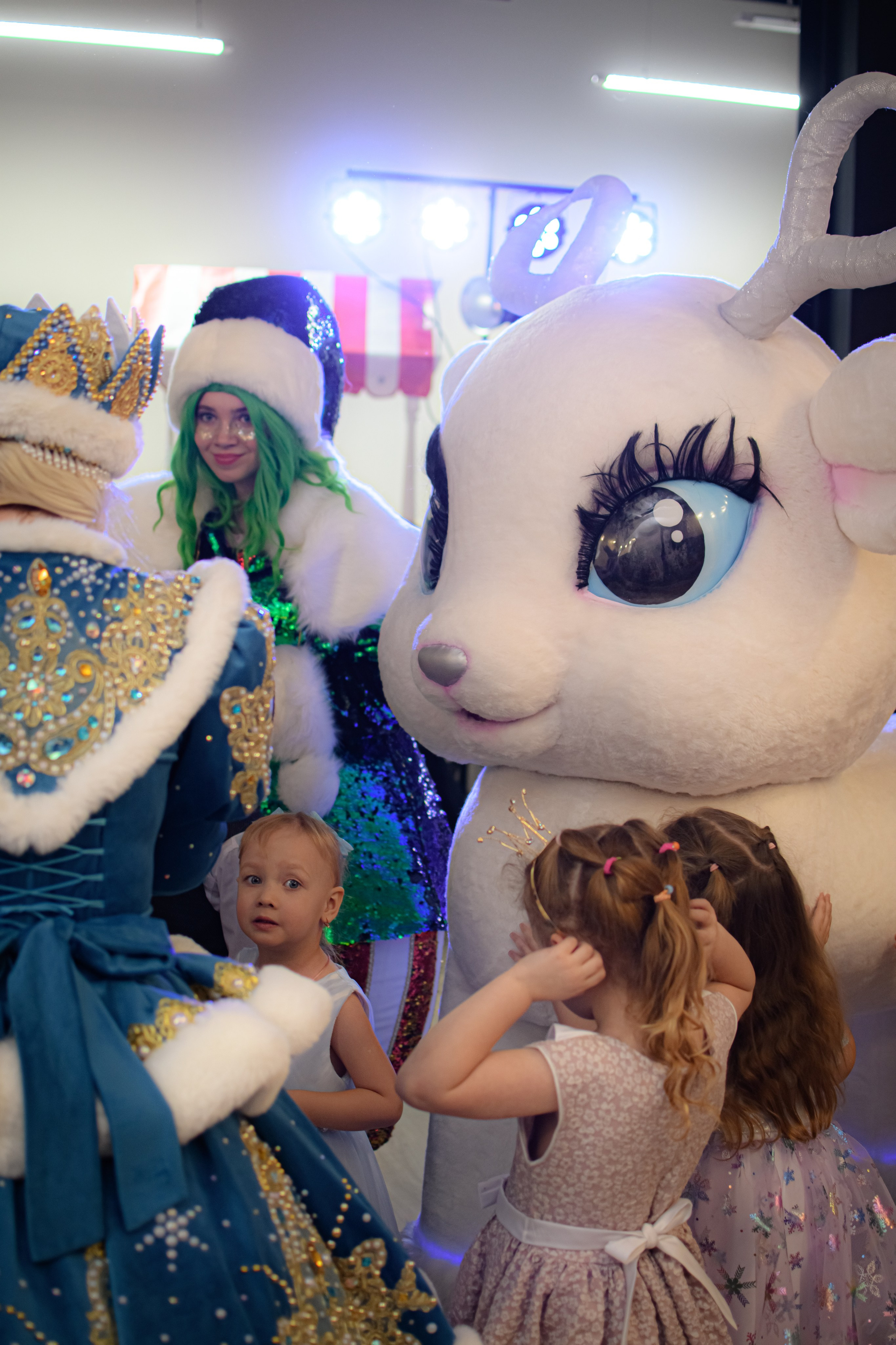 HAPPY NEW YEAR. Photokarish