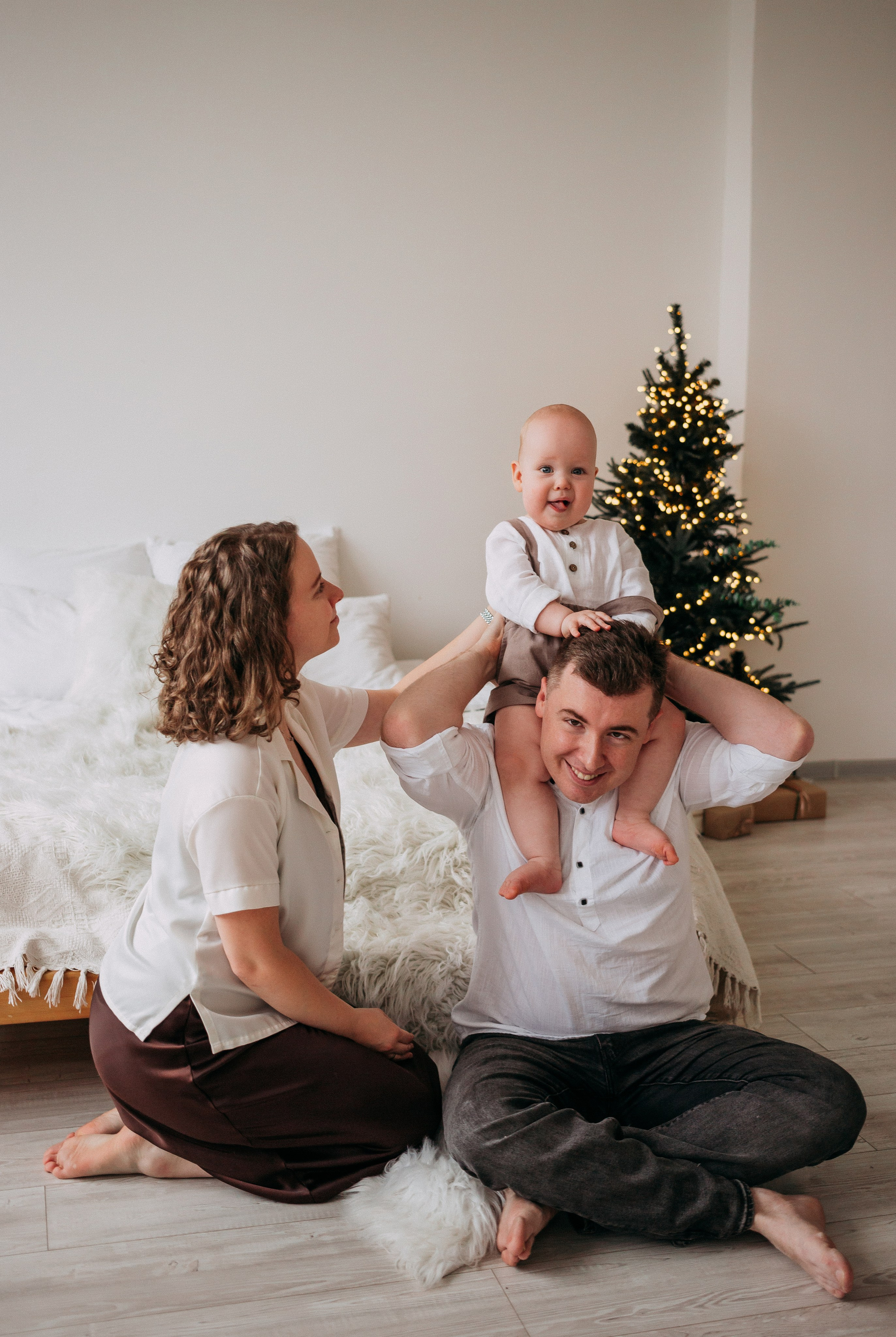 Семейная новогодняя фотосессия. Фотограф в Санкт-Петербурге Гарипова Валерия