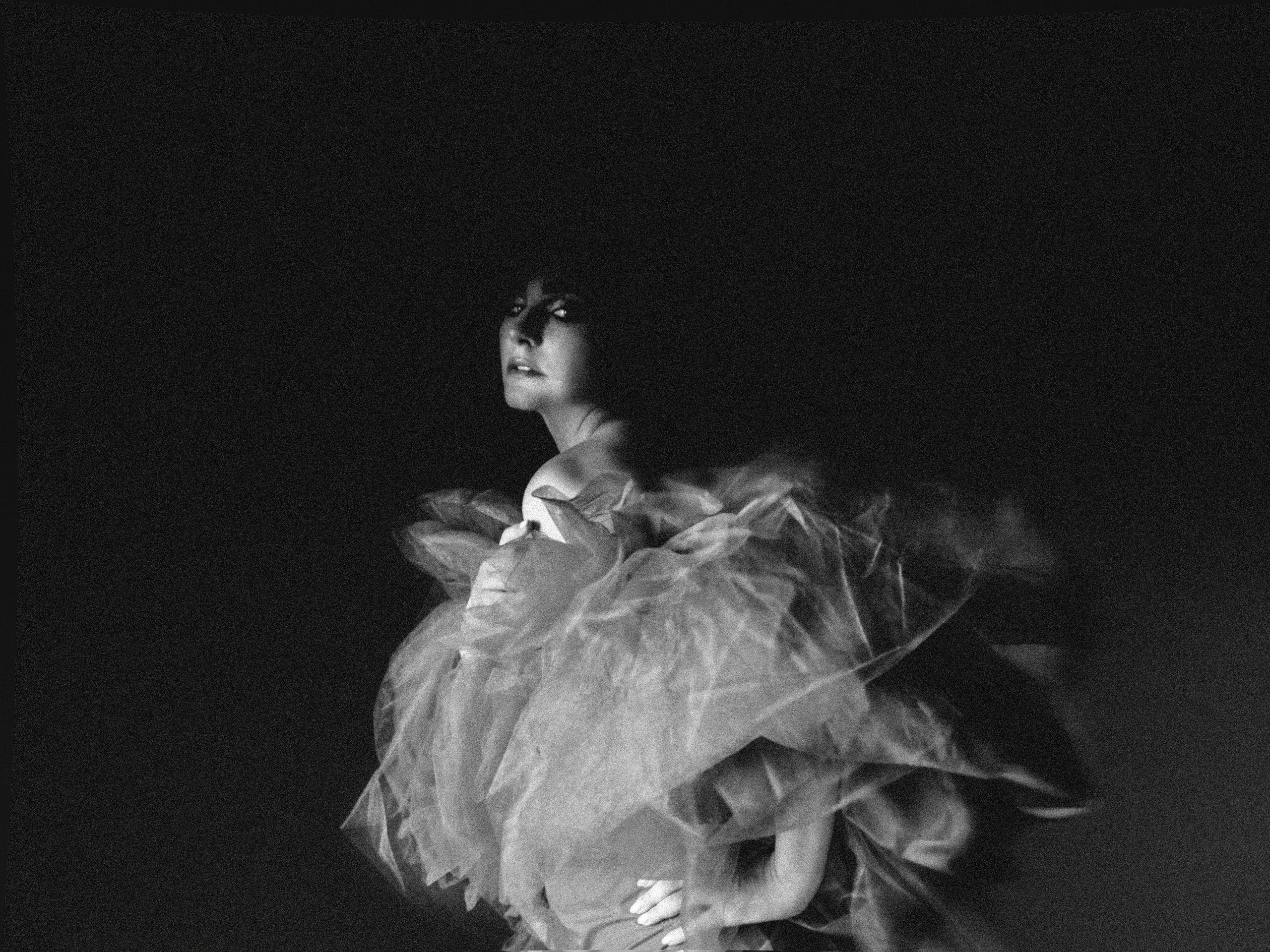 ПОРТРЕТ. ОЛЬГА РЭД: ВЫВОЖУ ЛИЧНОСТИ В МАСШТАБ | Лайф-коуч, Маркетолог и Арт-фотограф | Москва