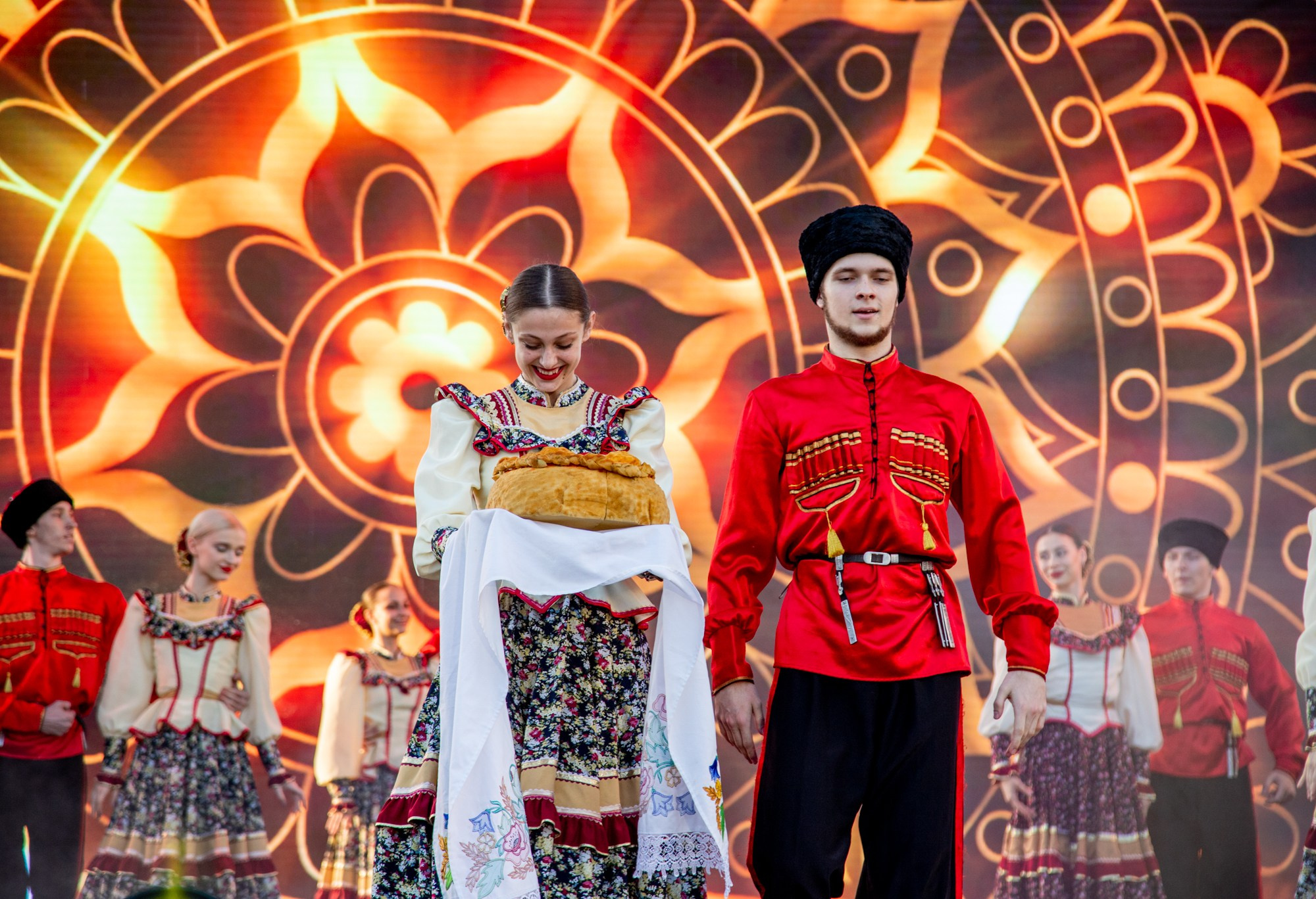 Краевой День молодёжи в Краснодаре 2023. Репортажный, промышленный и маркетплейс-фотограф Дмитрий Чернат