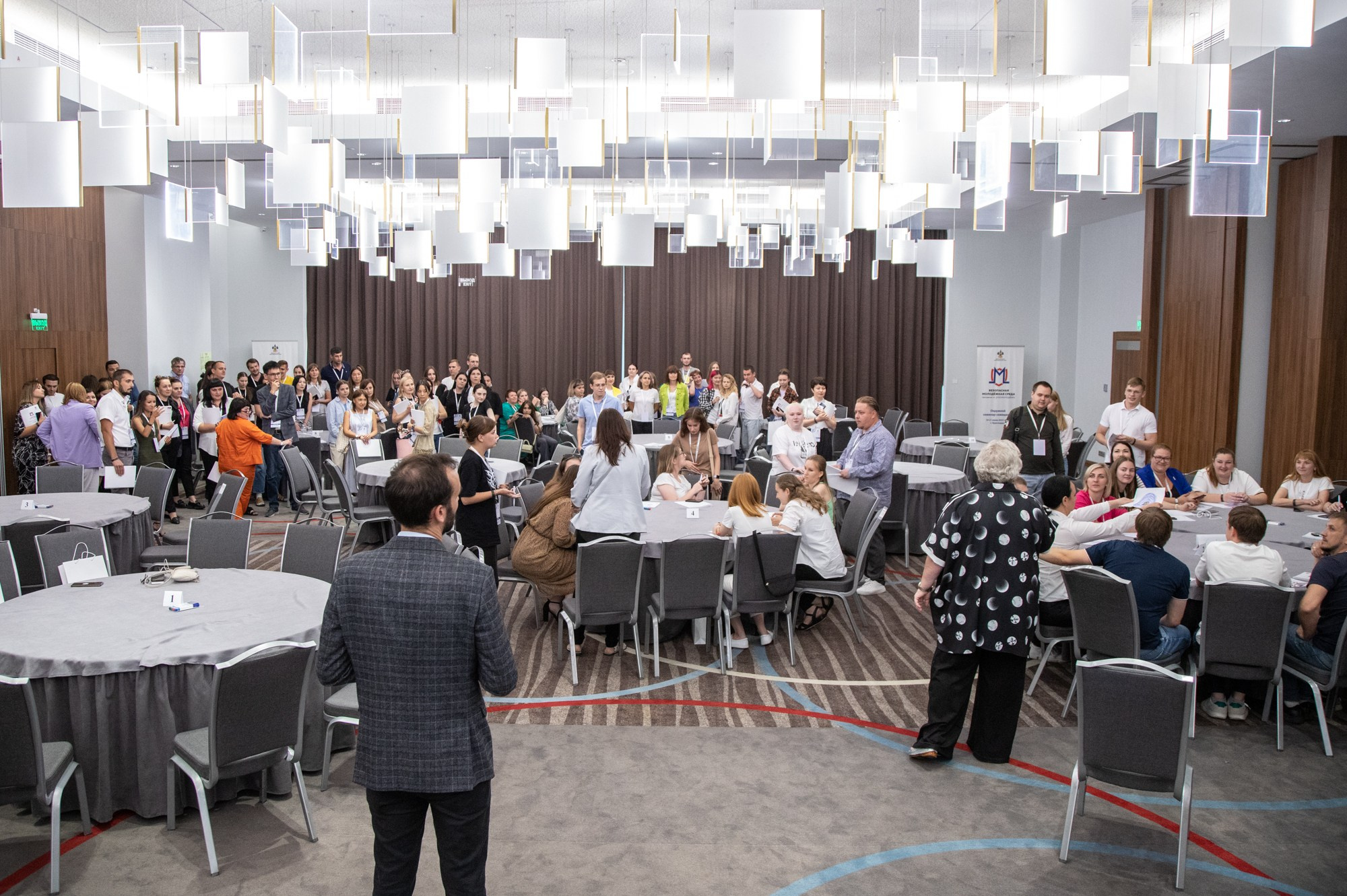 Федеральный семинар от «Росмолодёжи». Репортажный, промышленный и маркетплейс-фотограф Дмитрий Чернат