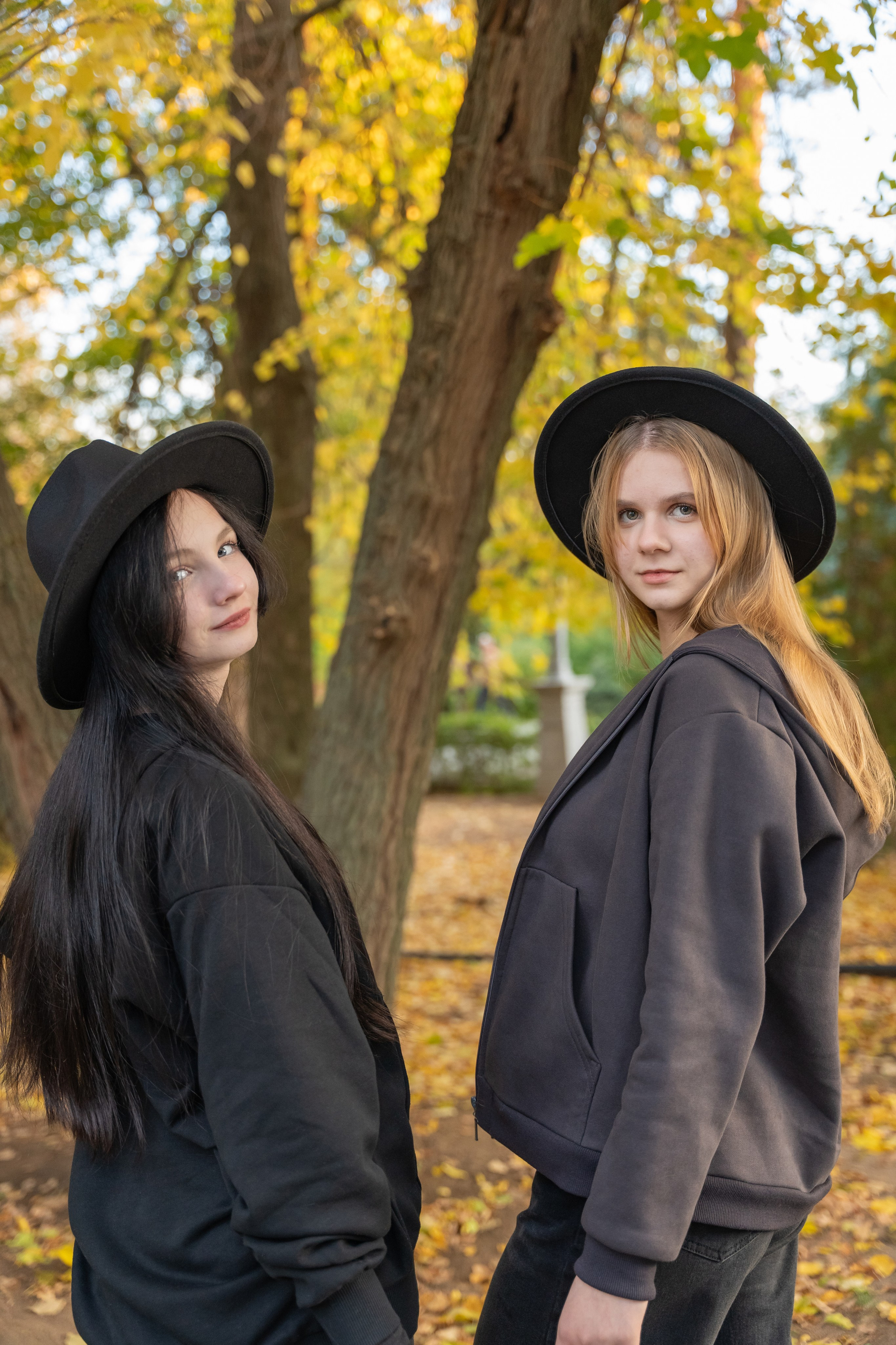 Золотая дружба в осенних красках. Фотограф |Ленинск, Волжский, Волгоград| Наталья Савилова