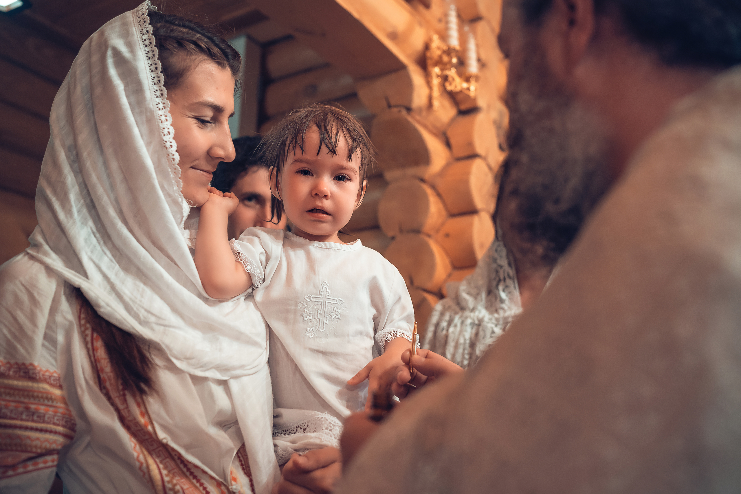 Крещение Юлии Храм Вифлеемских младенцев в Соснах. Фотограф на Крещение и Венчание в Красноярске Рамазанова Юлия