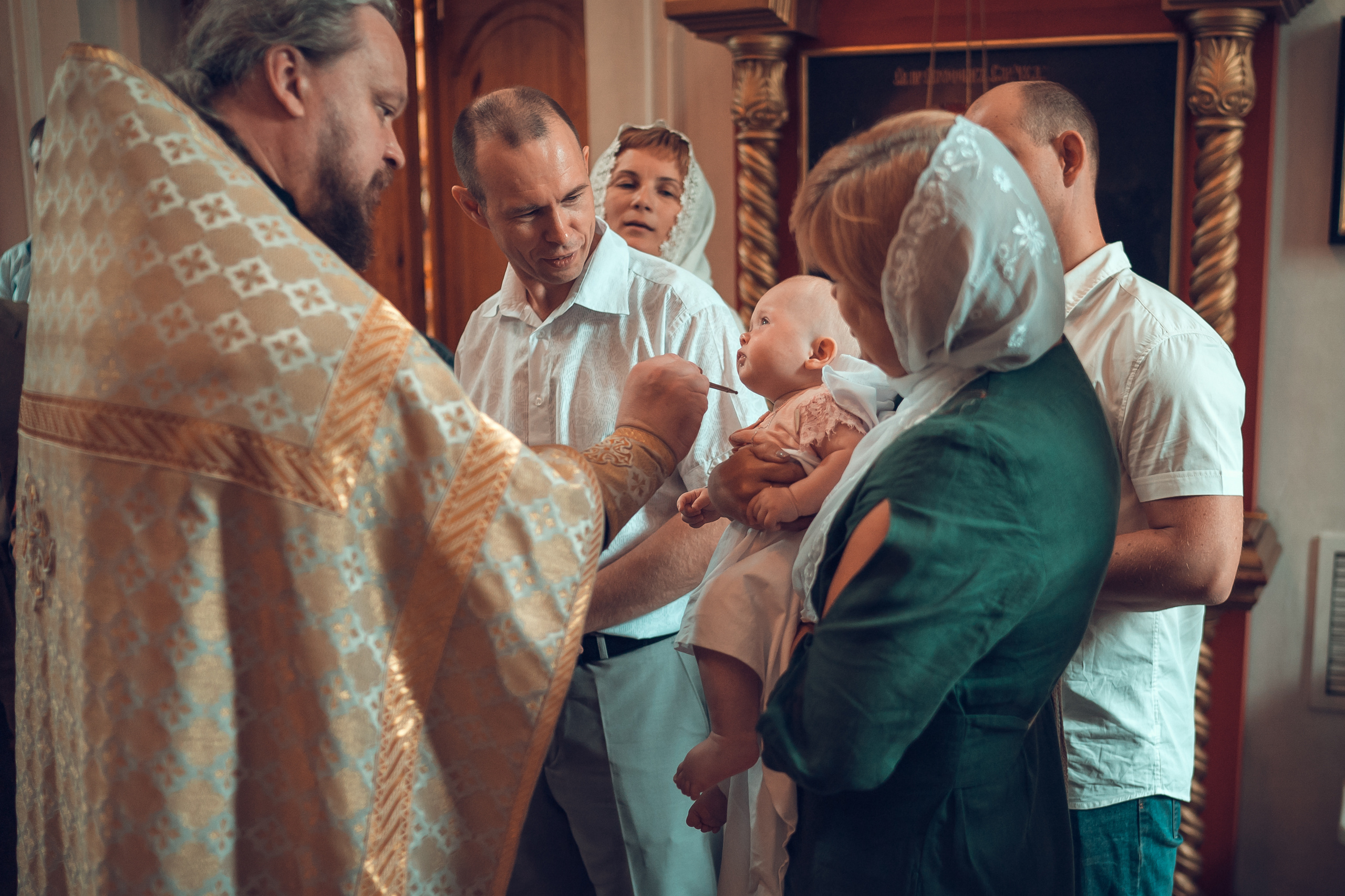 Крещение Марии Храм святого апостола и евангелиста Луки. Фотограф на Крещение и Венчание в Красноярске Рамазанова Юлия