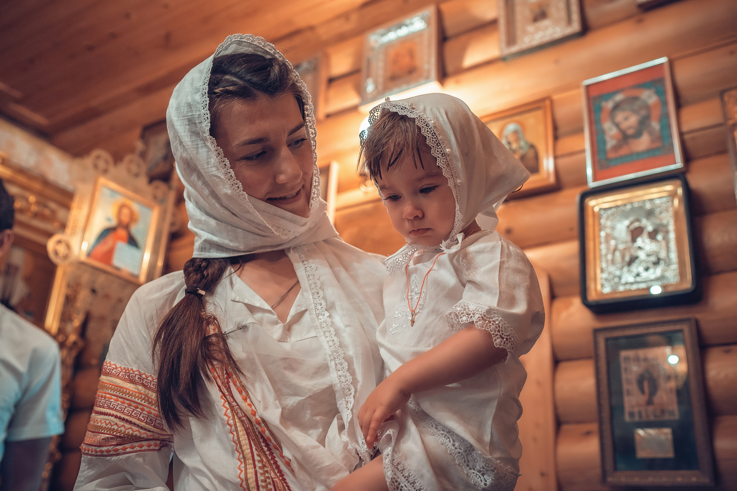 Крещение Юлии Храм Вифлеемских младенцев в Соснах. Фотограф на Крещение и Венчание в Красноярске Рамазанова Юлия
