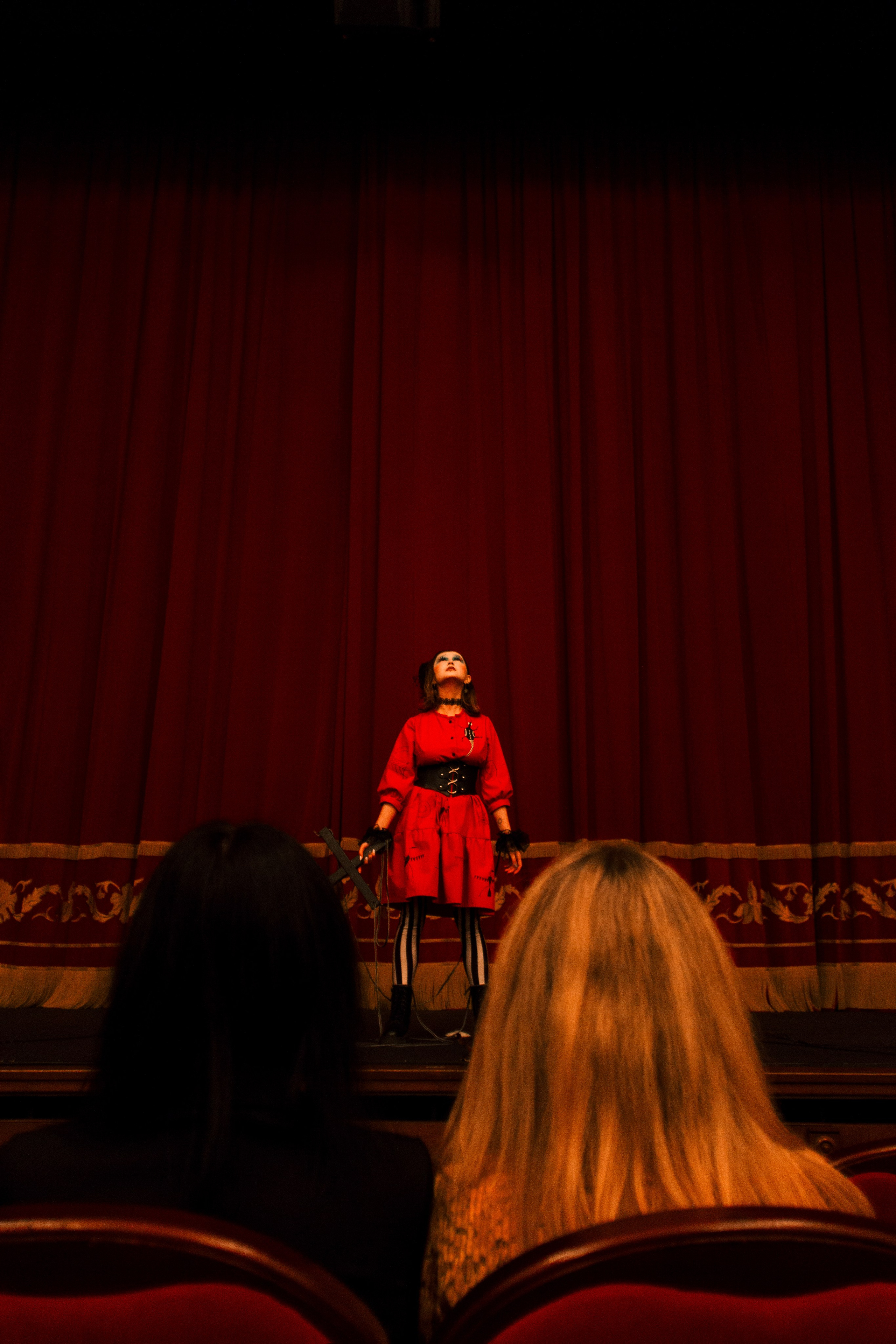 День из жизни марионетки