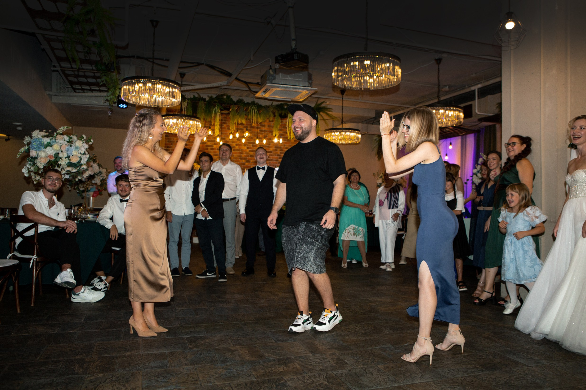 Свадьба с гостями. Свадебный и портретный фотограф Москва