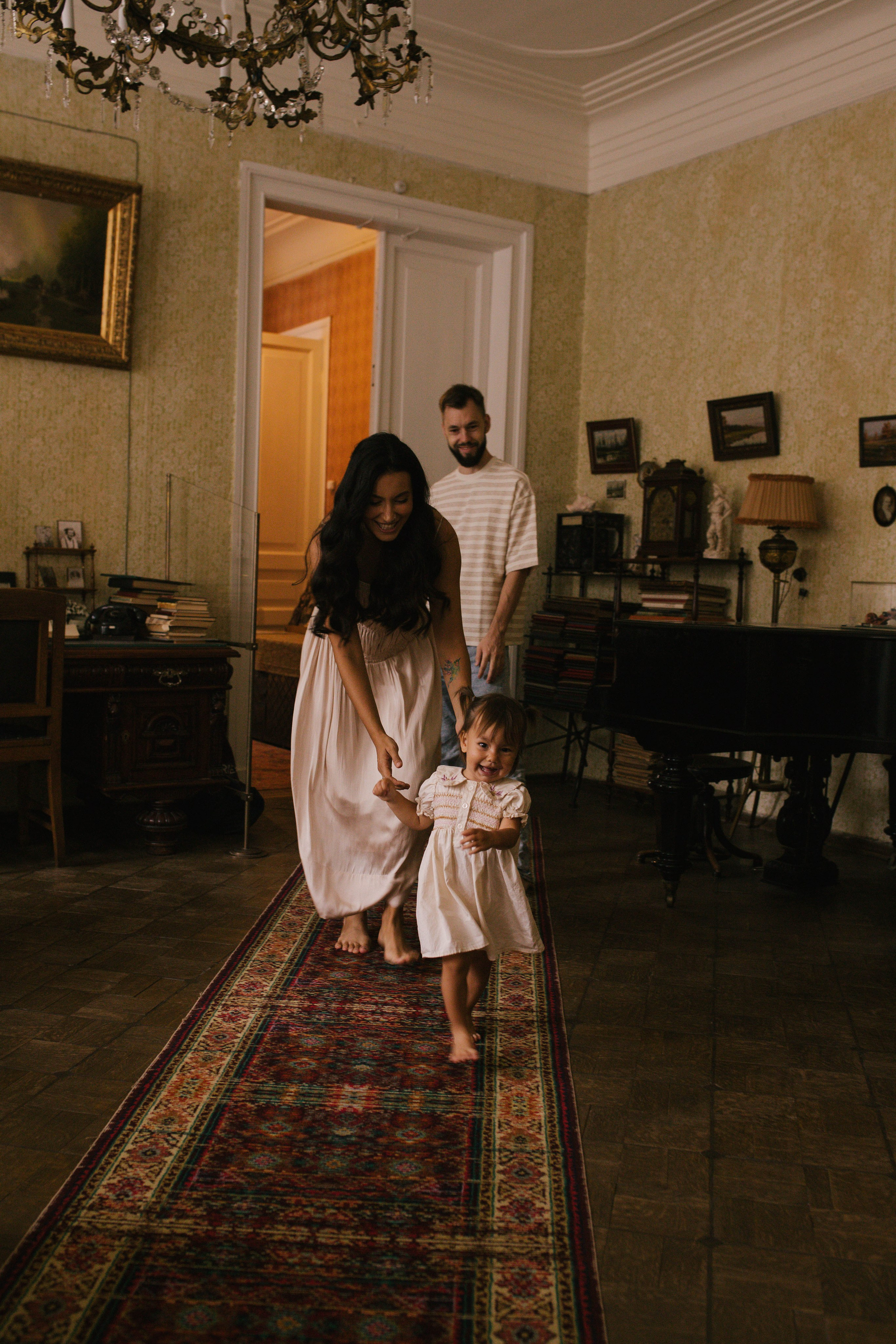 Камилла, Саша, Аврора. Фотограф Каролина