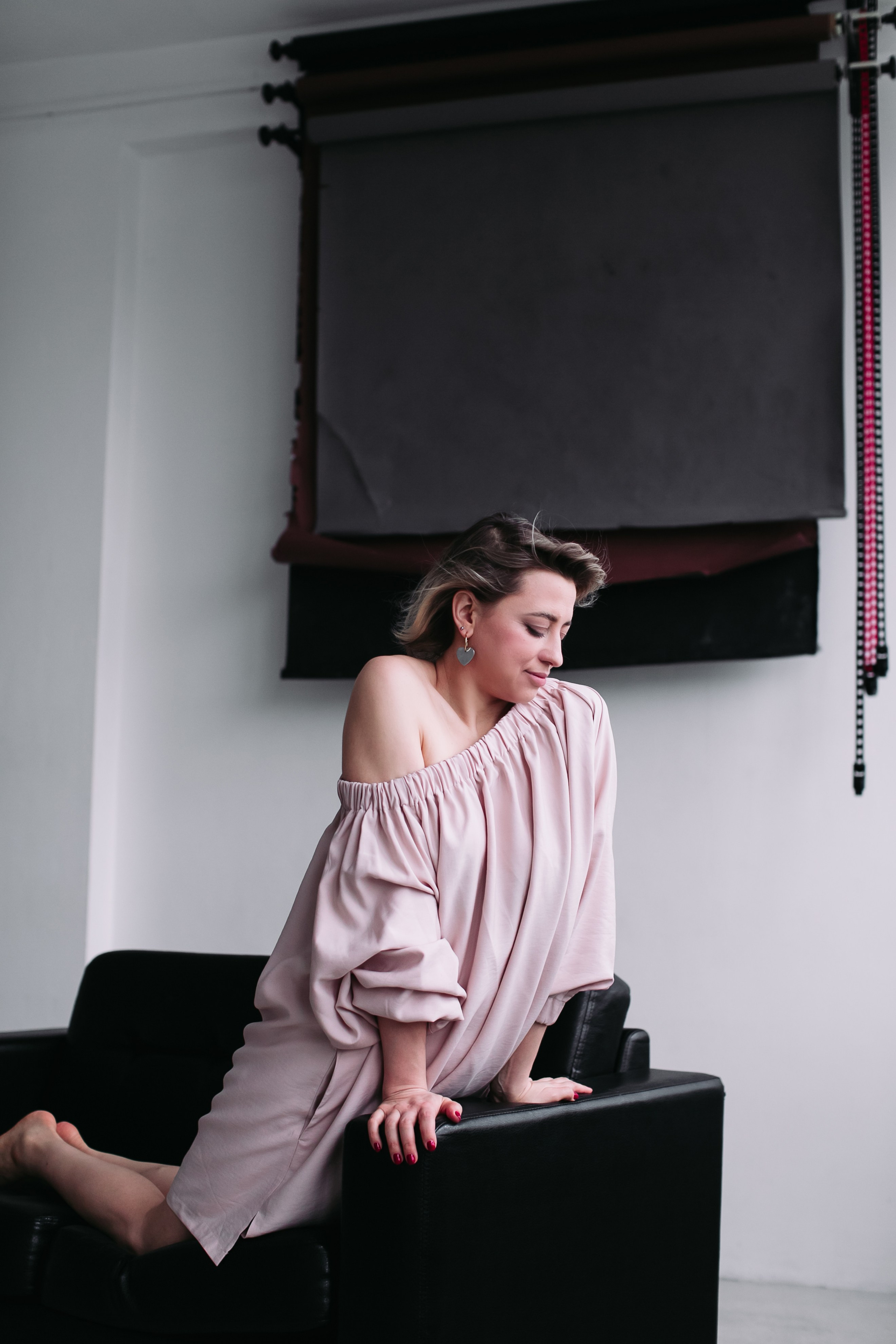 алёна малахова фотограф новосибирск семейный детский домашняя фотосессия в новосибирске день рождения репортажная съёмка фотосессия с лошадьми на конюшне деревня алтай  на природе фотосессия в детском саду мама и сын предложение руки и сердца идея  помолвка фотосессия берег закат детский день рождения годик торт аниматор лофт игровая продолжение следует prodoljenie_sleduet_  корпоратив тимбилдинг первоклашка линейка  контент  бизнес портрет оперный новат франция берет весна девушка мама и дочь мать и дитя