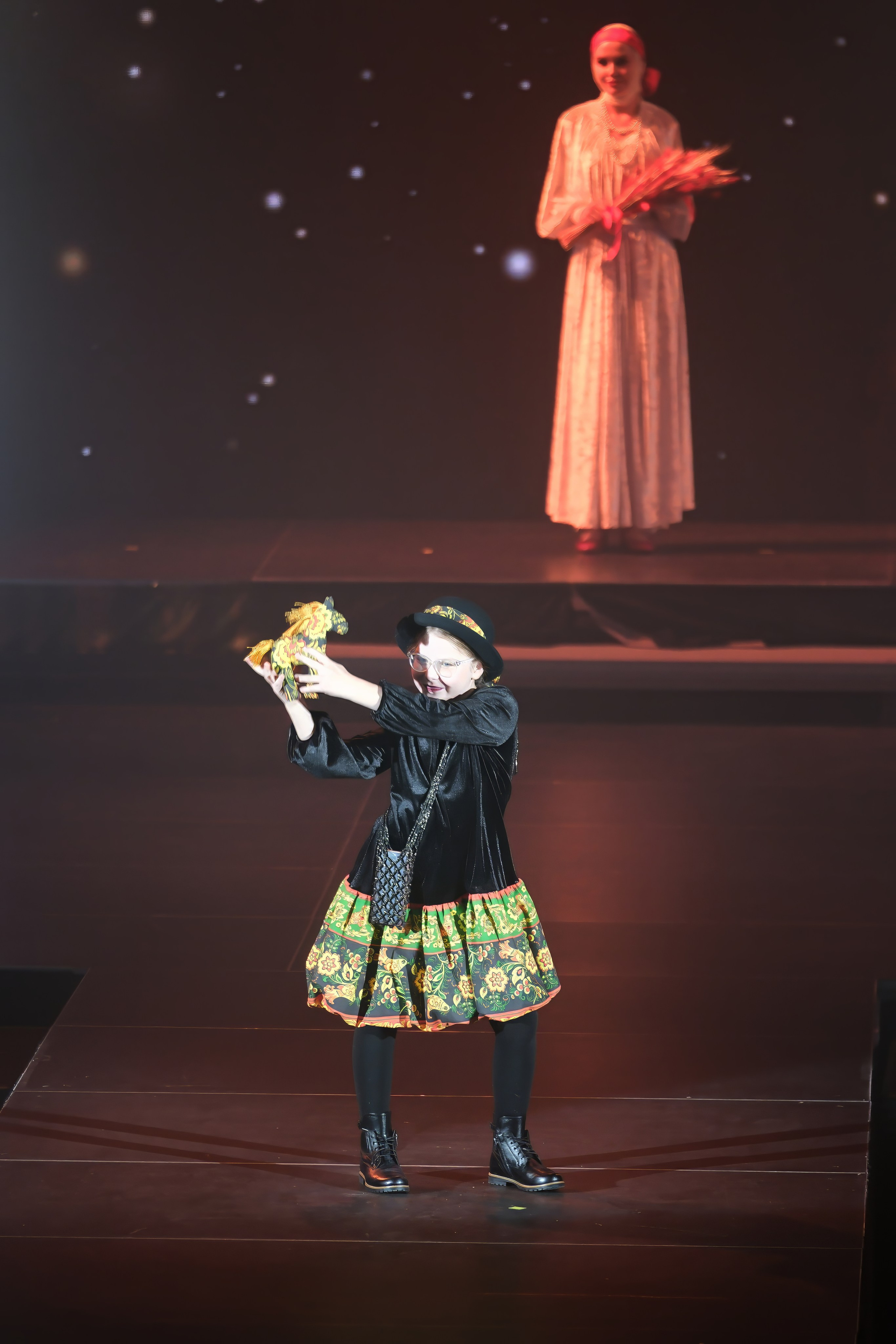 Подиумный спектакль «Стиль Надежды». Добро пожаловать в студию «Цифровой скульптор»  где искусство встречается с технологиями!