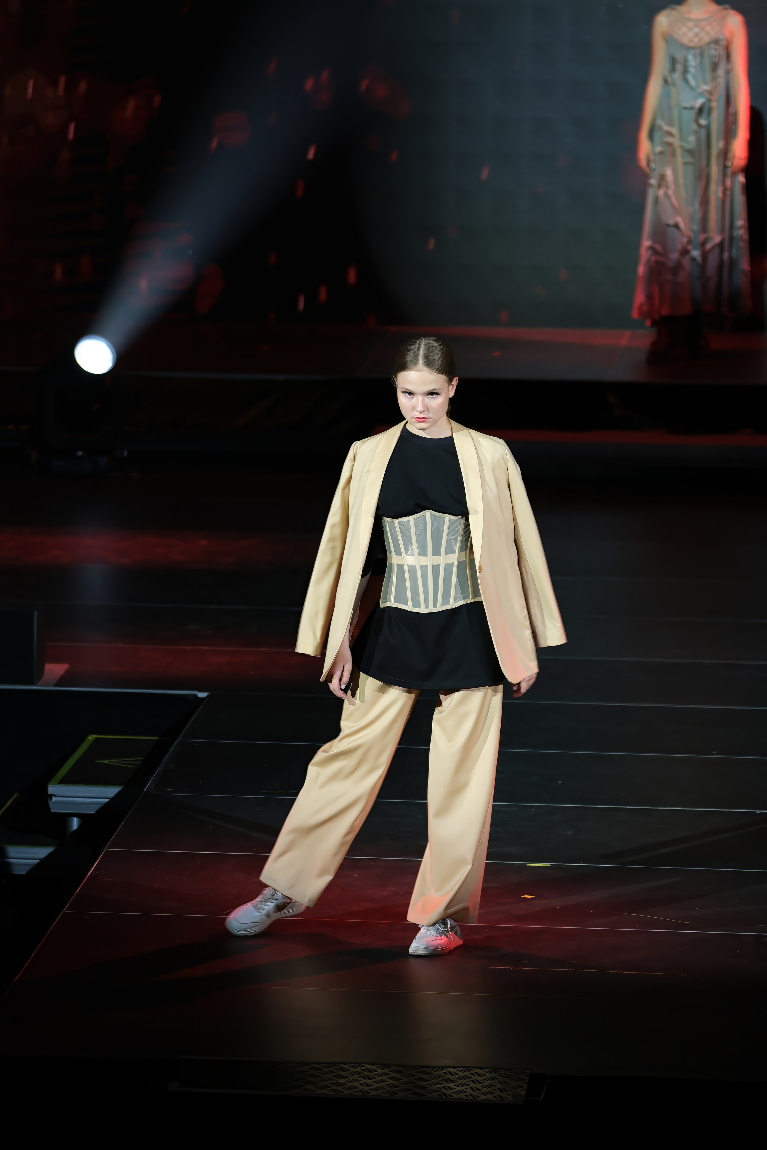 Подиумный спектакль «Стиль Надежды». Добро пожаловать в студию «Цифровой скульптор»  где искусство встречается с технологиями!