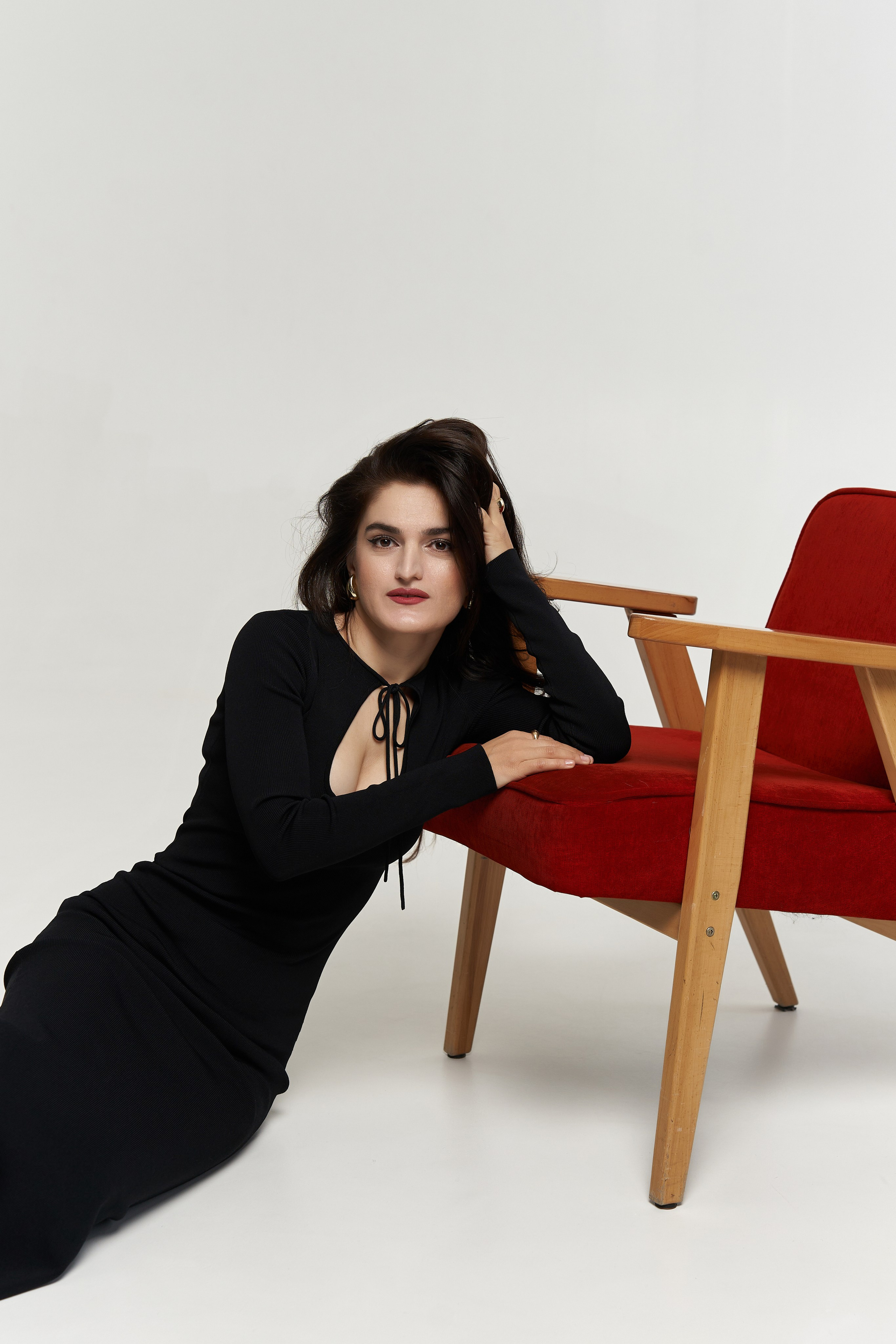 Syuzanna. Фотограф для брендов и маркетплейсов Екатеринбург Екатерина Дроздова