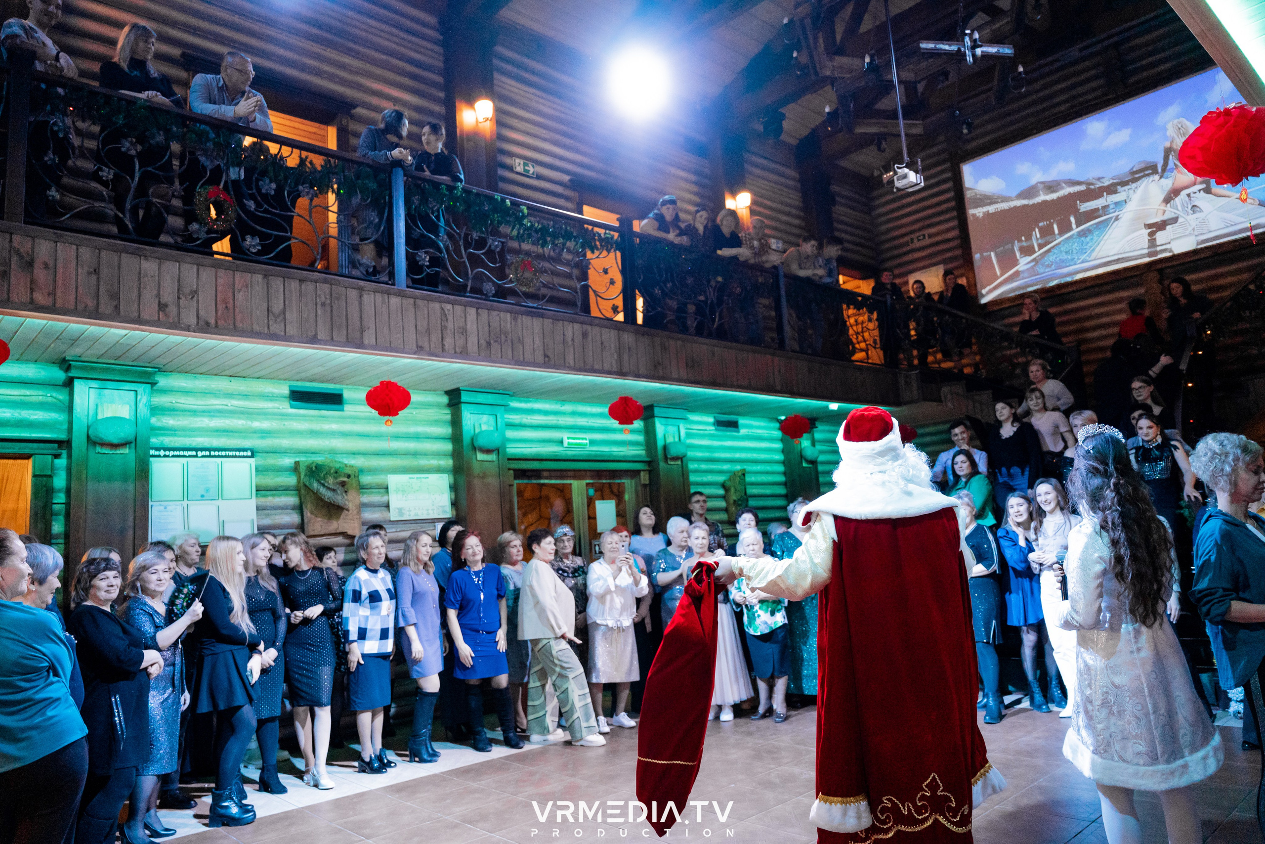 Новогодний вечер «У Петровича»