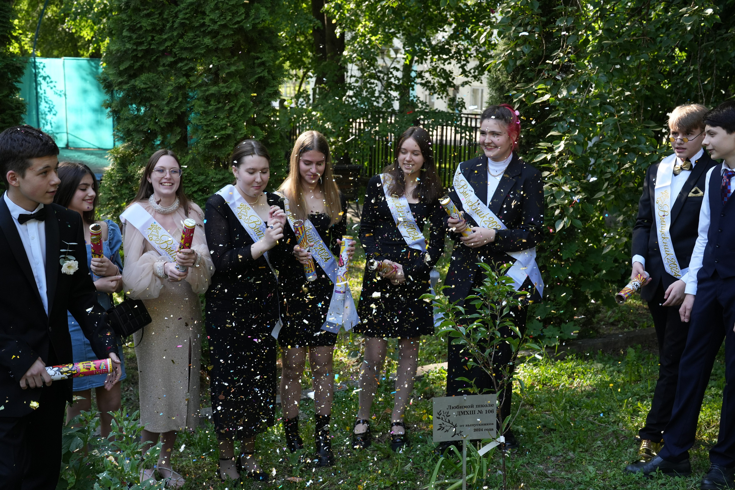 Выпускной в музыкально-хоровой школе г. Москвы № 106. Семейный и детский фотограф в Москве Оксана Чибизова