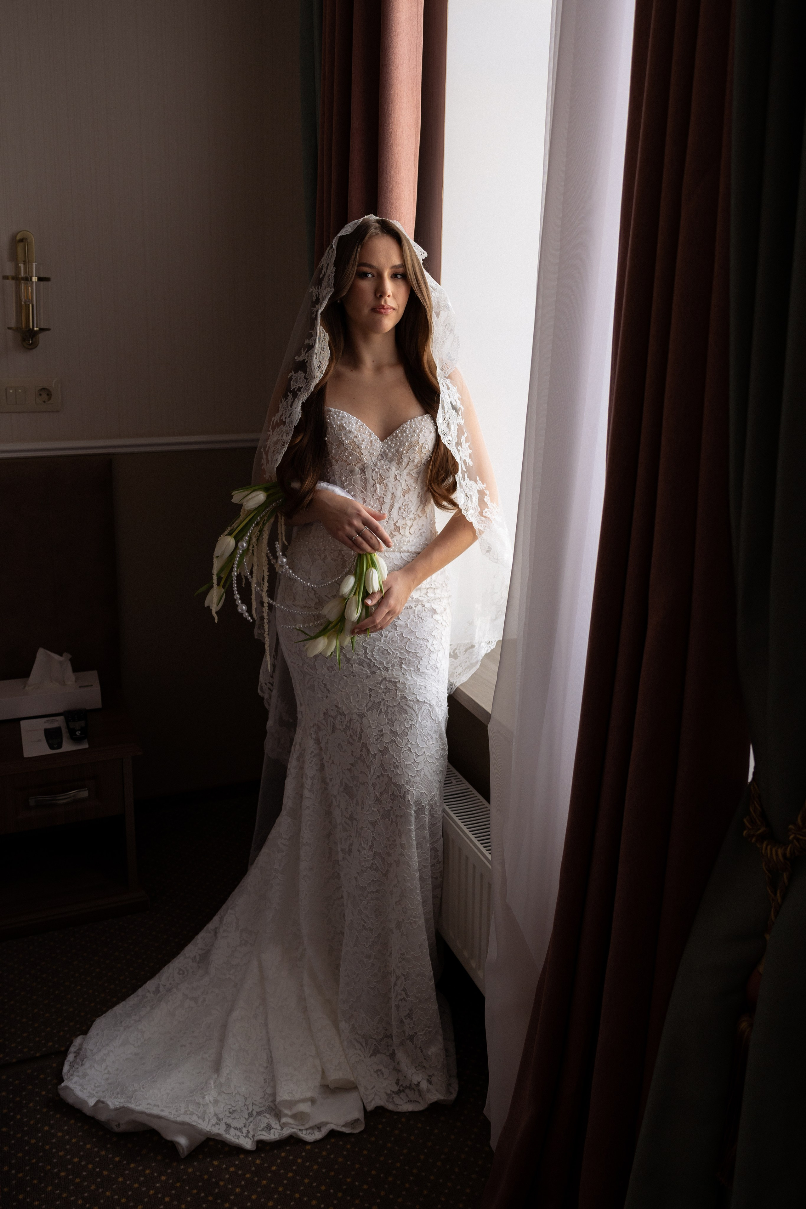 Локация отель Бианки модель Ирина. Свадебный и семейный фотограф Татьяна Ласкина в Великом Новгороде