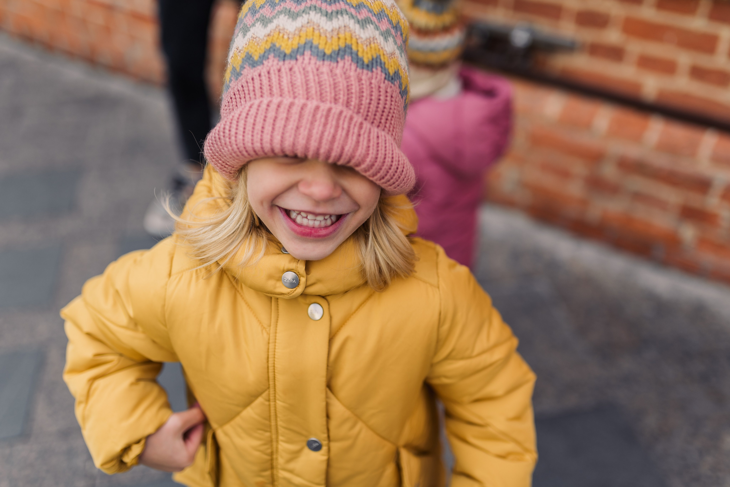 Прогулочная фотосессия в городе в стиле Lifestyle. Контент-фотограф в Москве Хныкина Лена