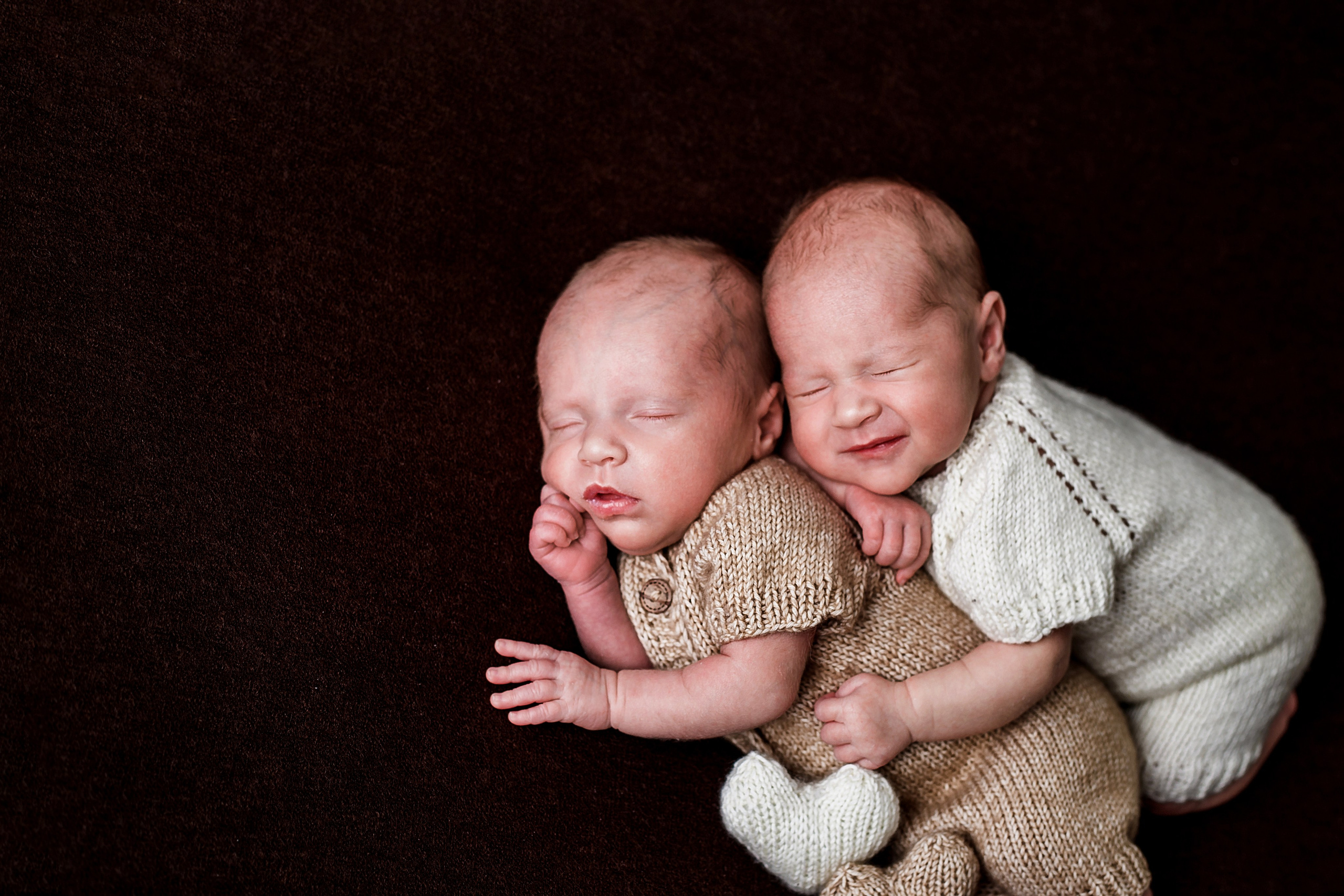 Таисия и Есения, пакет «Стандарт», 21 день. Фотограф новорождённых Екатерина Боброва. Ульяновск