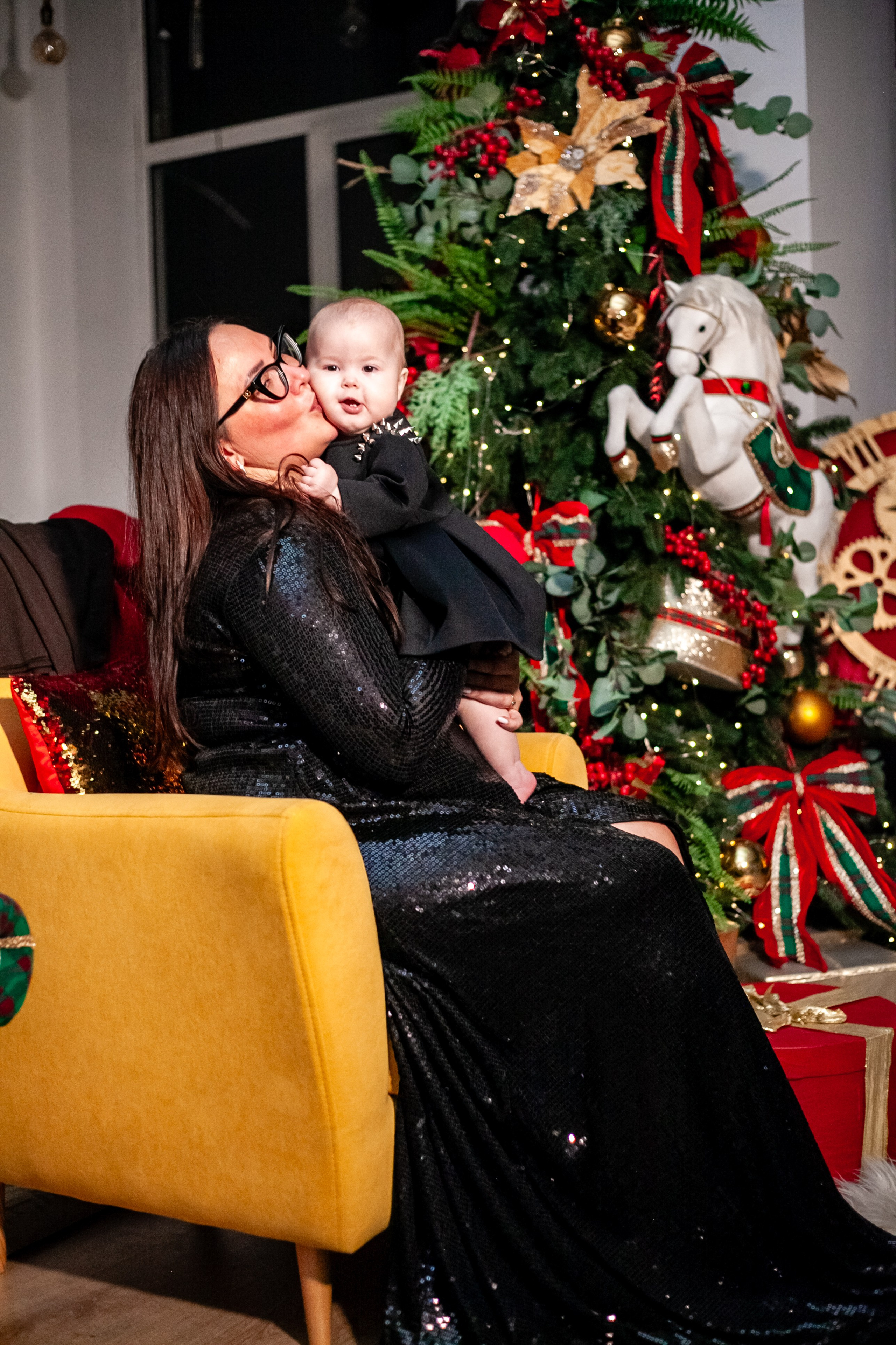 Ульяна и ее семья новый год 2024. Свадебный и семейный фотограф в Армавире