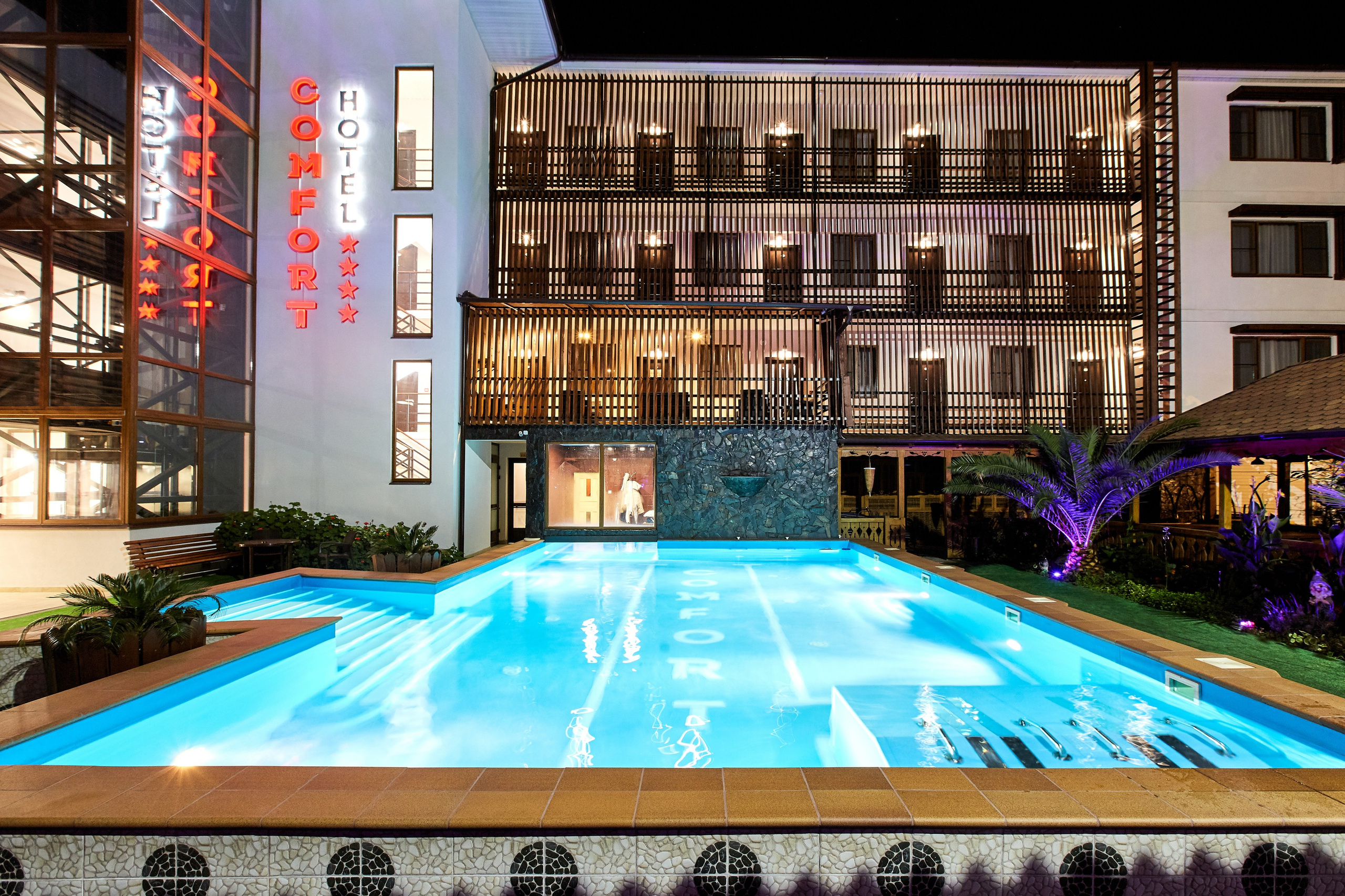 KOMFORT. Семейный фотограф на крещение и венчание