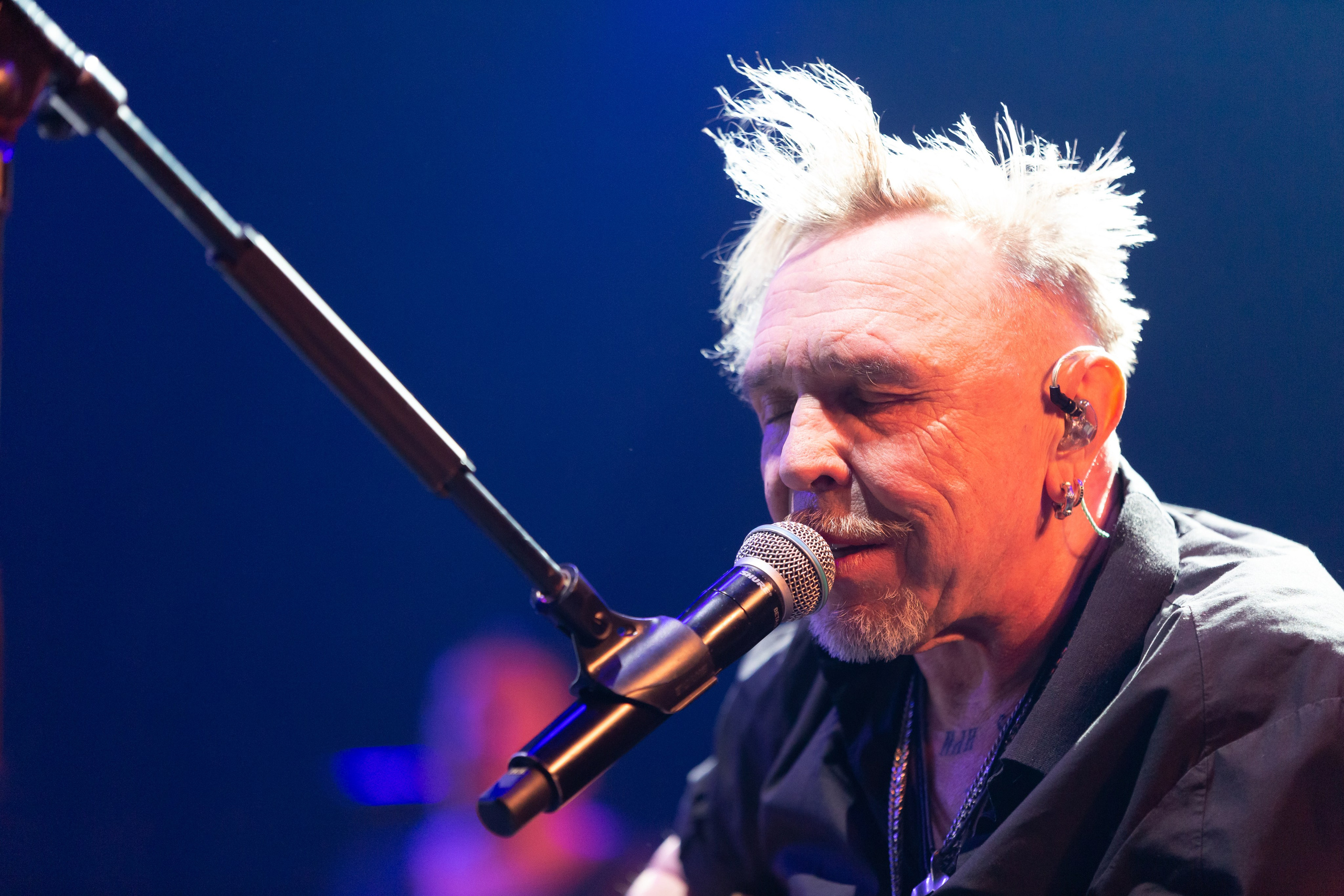 Гарик Сукачев. Предметный и репортажный фотограф в Санкт-Петербурге Александр Е