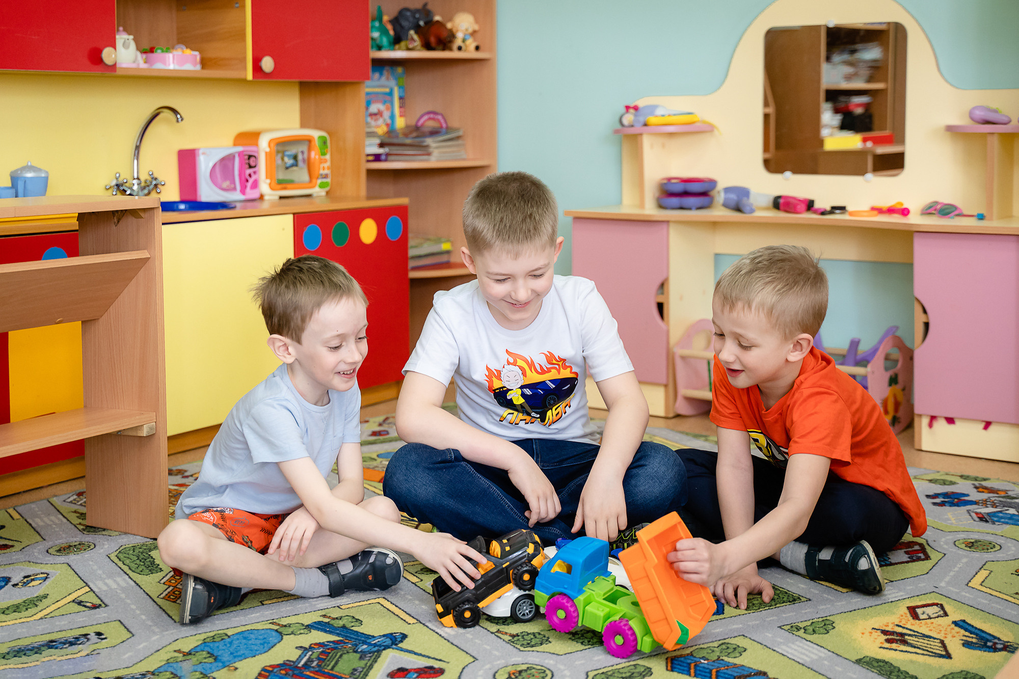 Детский сад. Детский и Школьный фотограф во Владивостоке. Выпускные альбомы