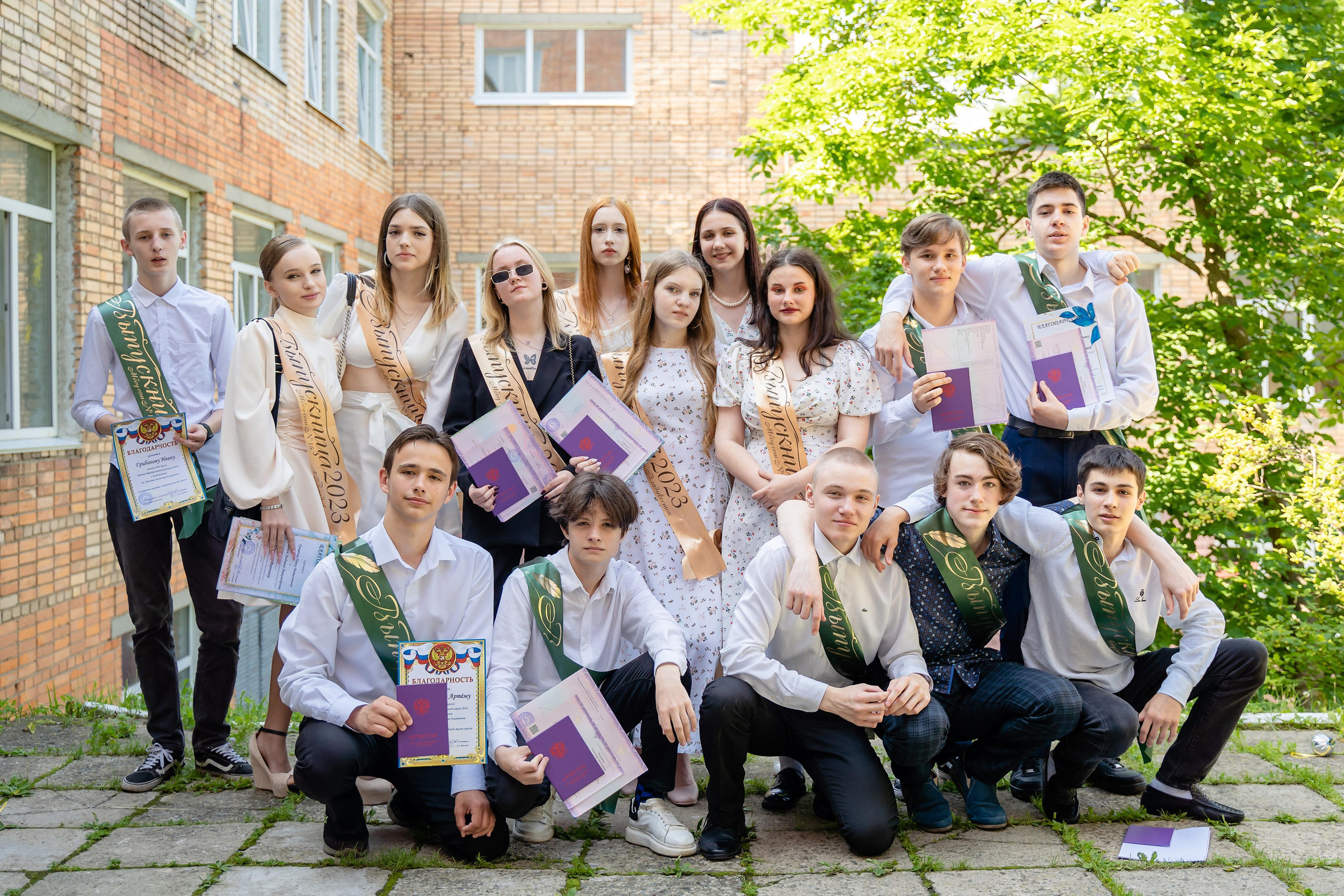 Отзывы. Детский и Школьный фотограф во Владивостоке. Выпускные альбомы