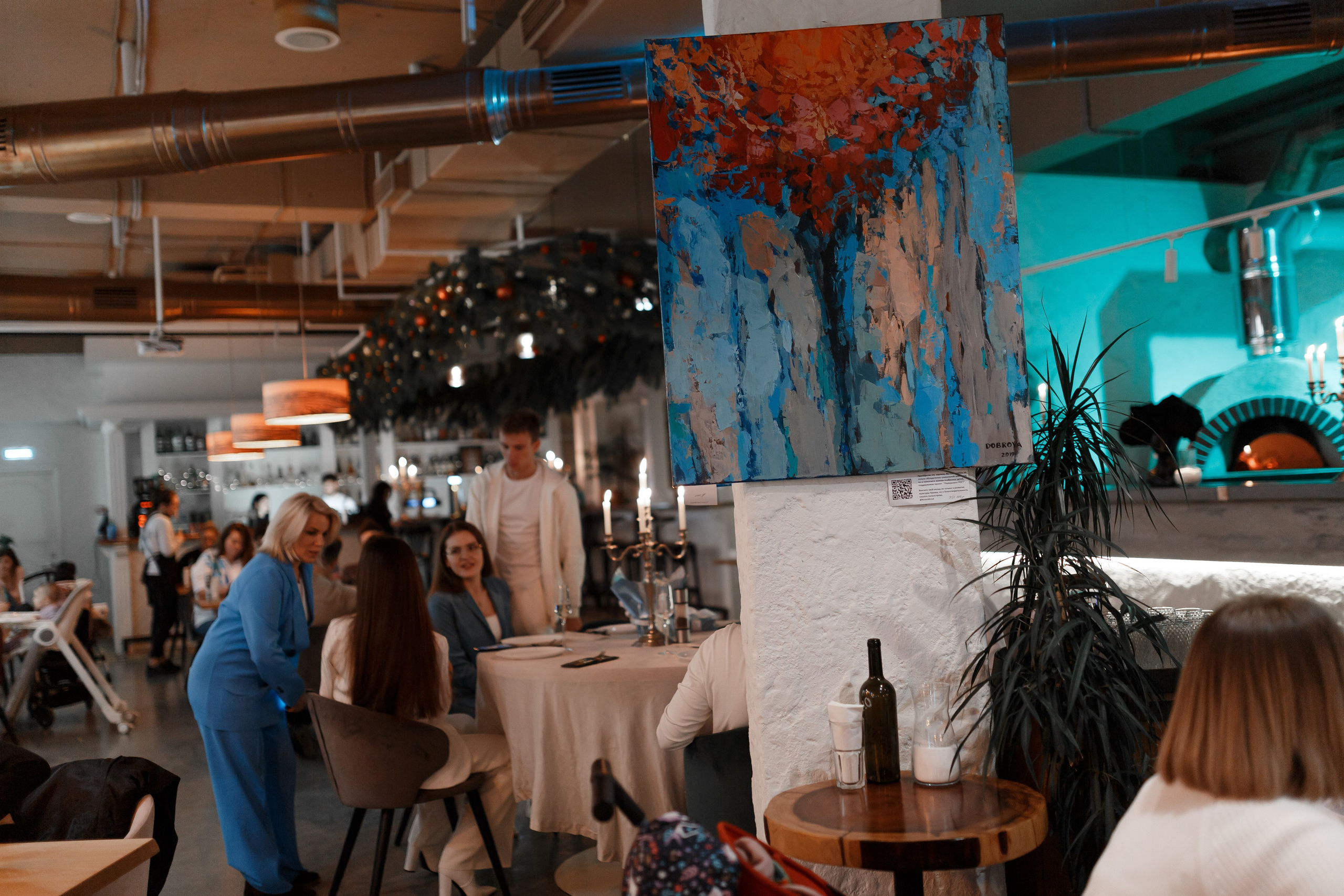 Модный показ в Пицца-Бар. Портретный фотограф в Симферополе Екатерина Аляпина