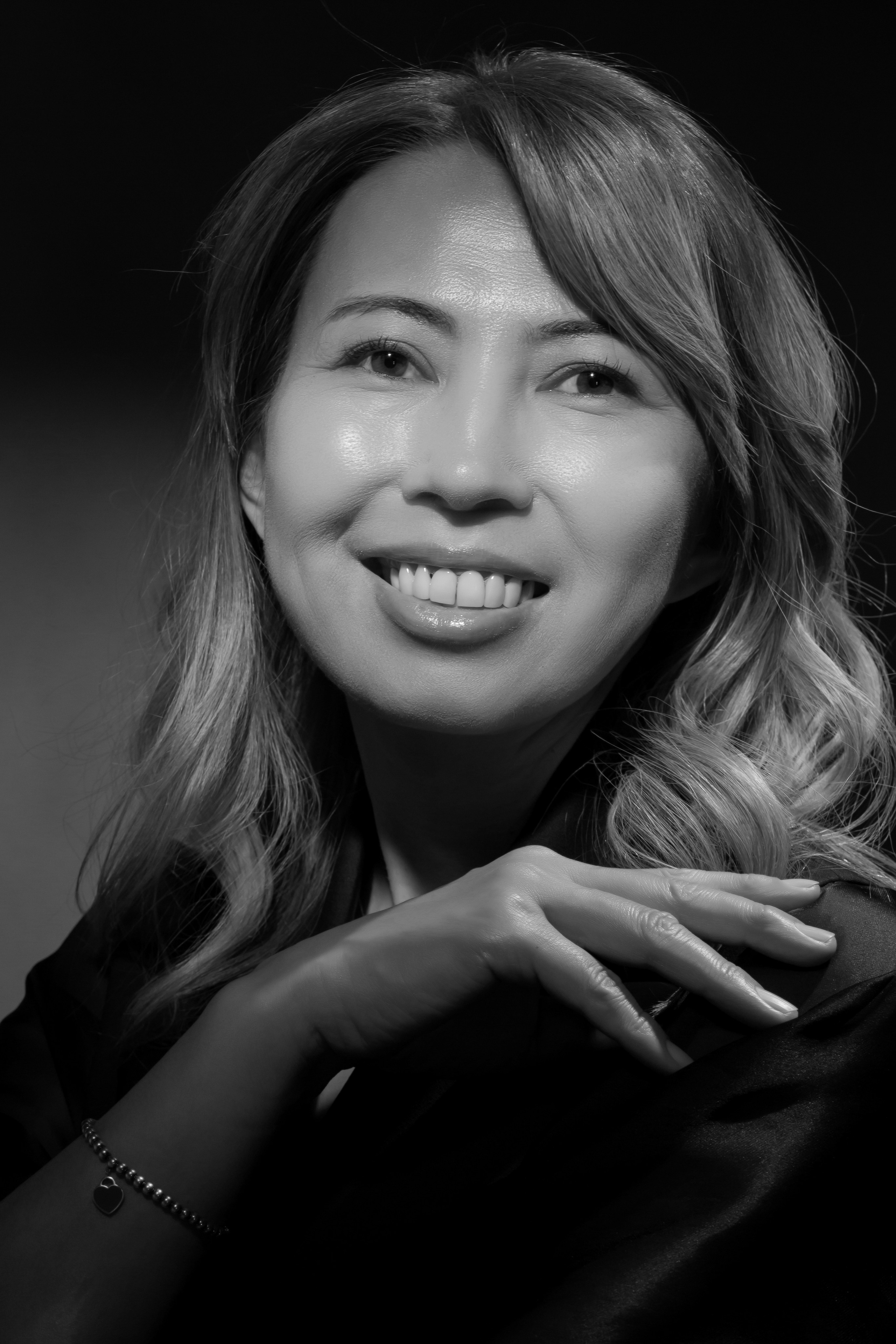 ЧБ портреты. Фотостудия Алматы. Фотосъемка Алматы. Фотосессия Алматы. Фотокурсы. Обучение фотографии. Аренда студии